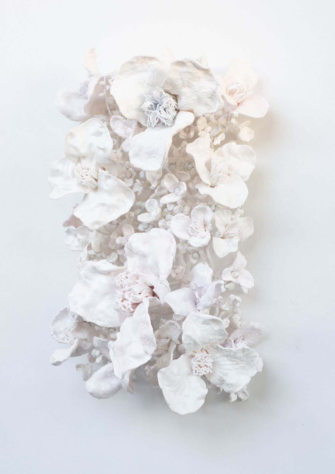 Stefan Gross, Flower Bonanza' white-beige