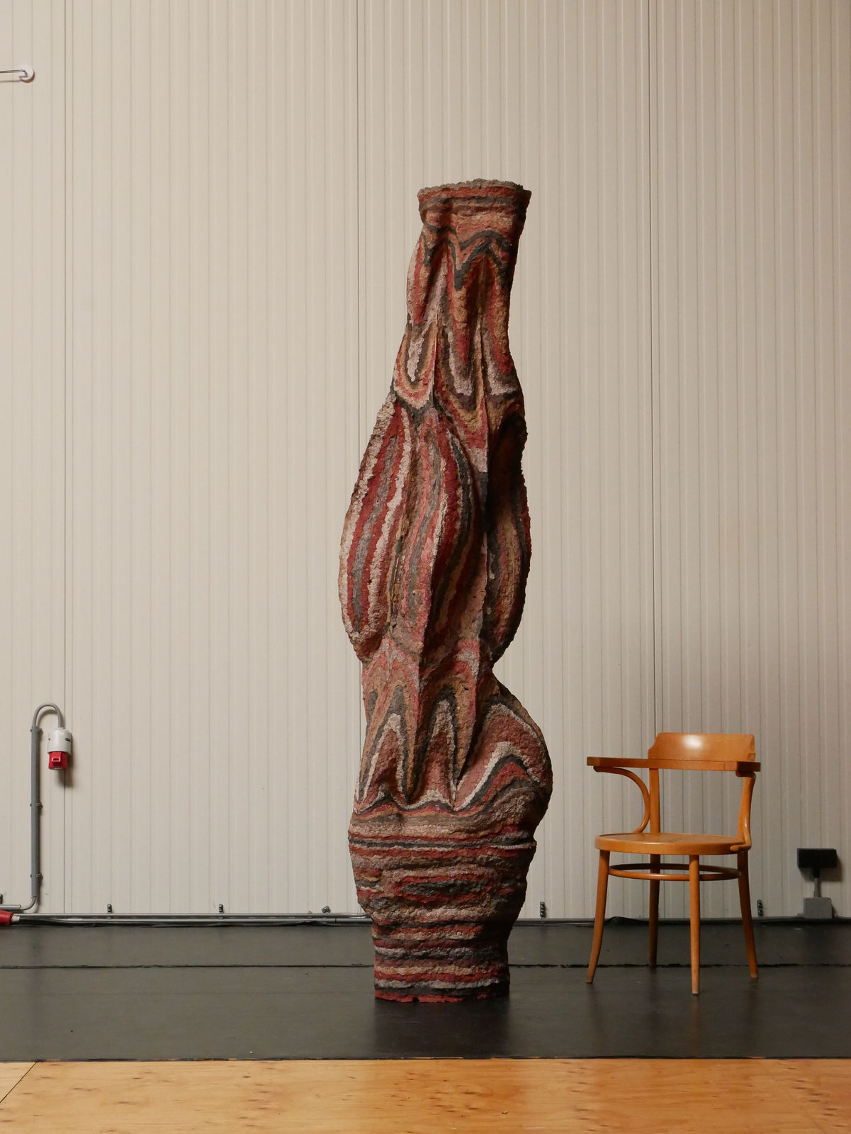 Frits Achten, Slender vase