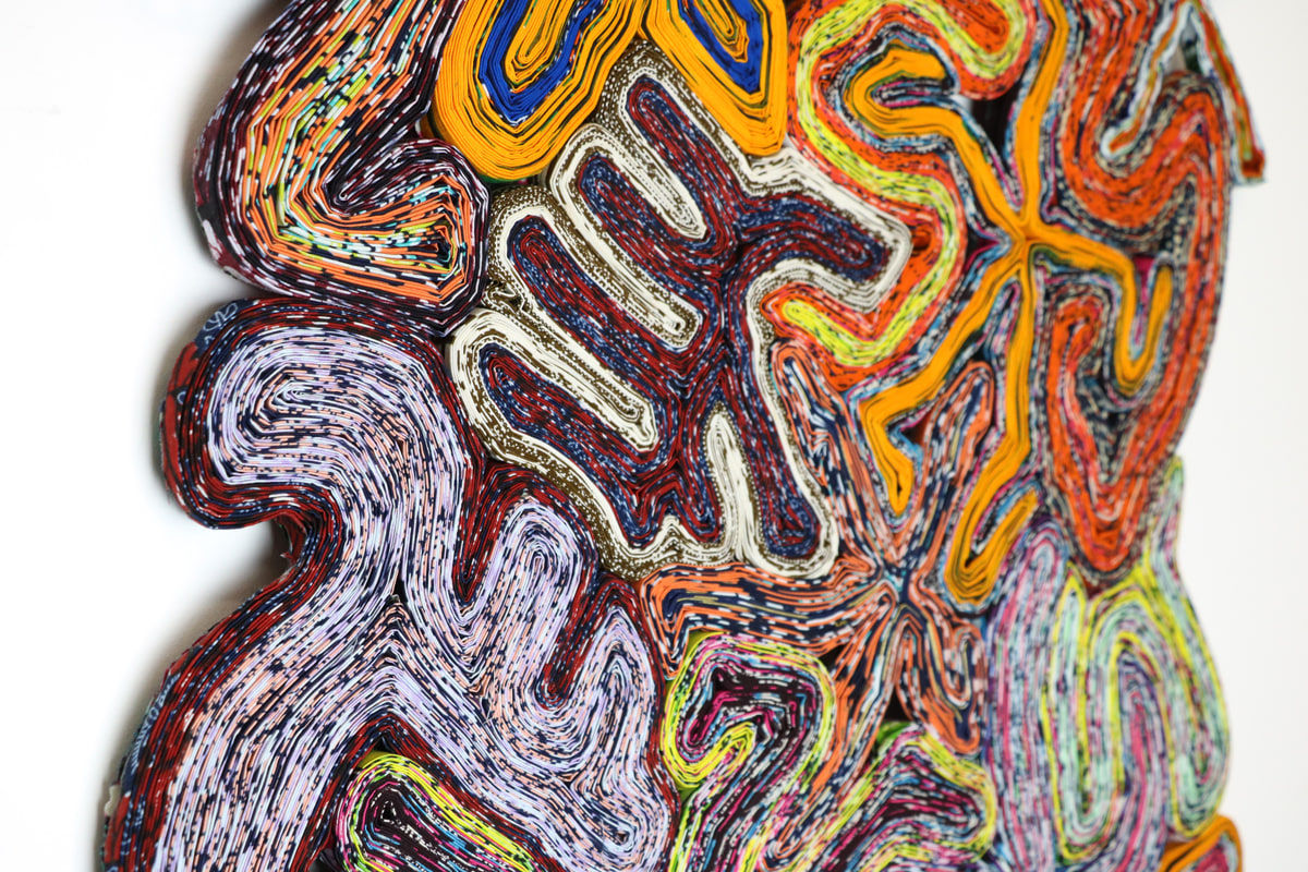 Simone Post, Flowerfield - Pink Totem