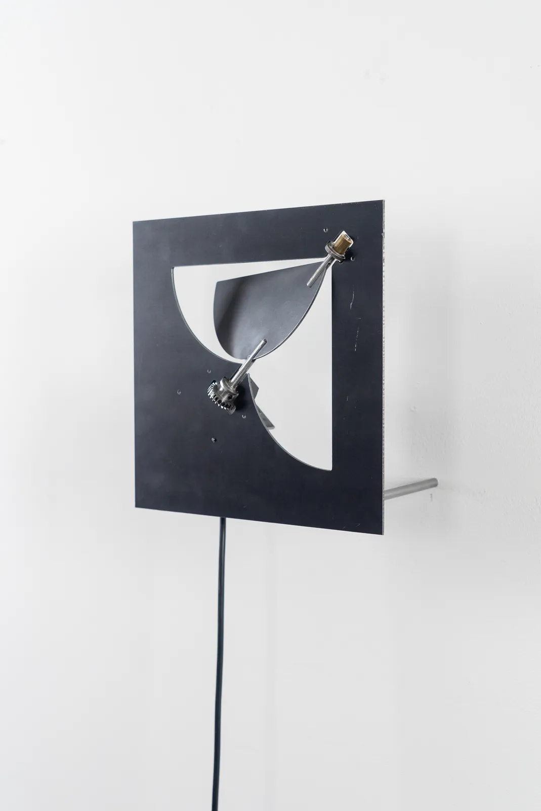 Johannes Langkamp, Tilted Plane (variation 3)