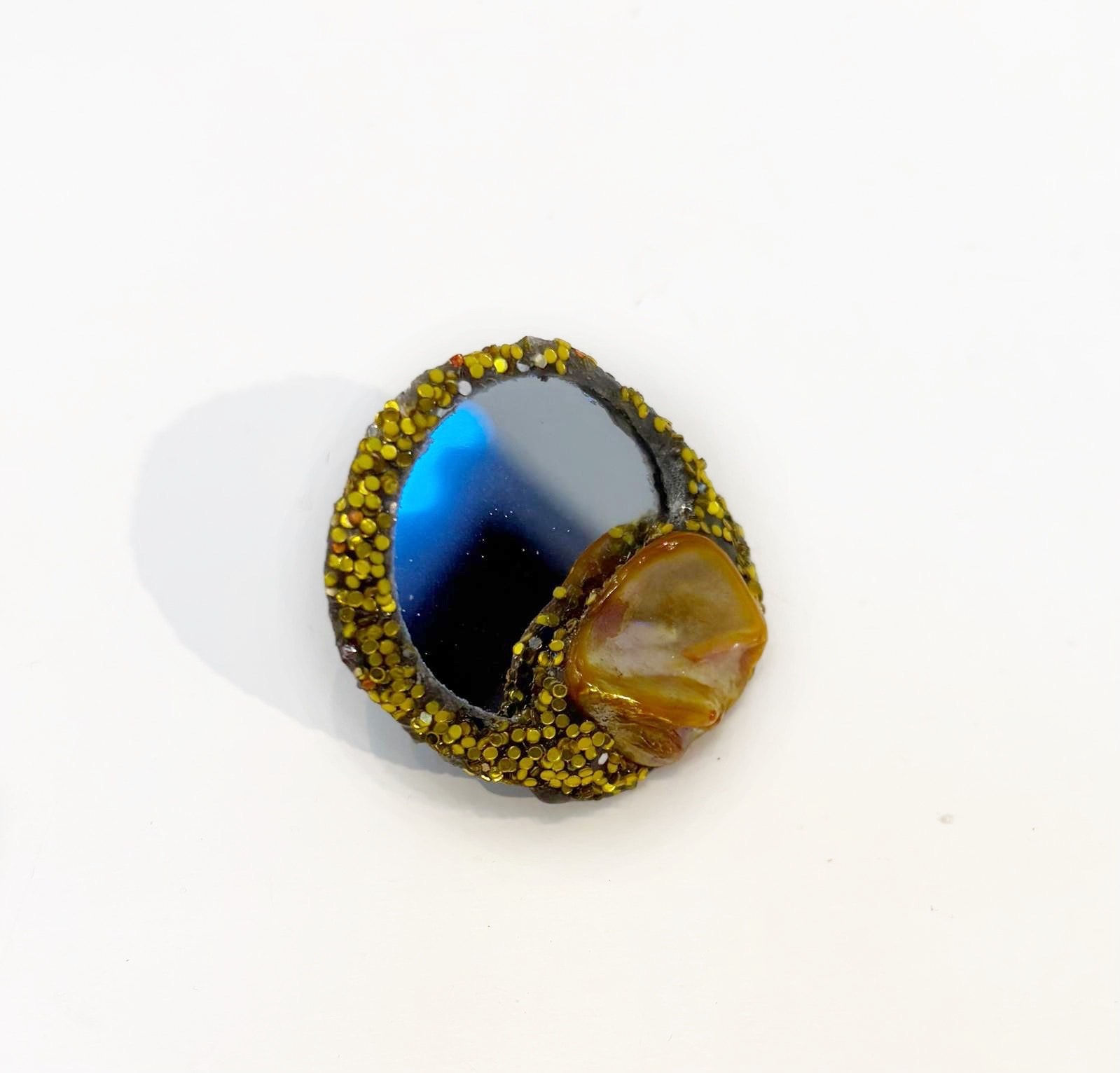 Andrew Logan, Gold Pearl Ring, 2025