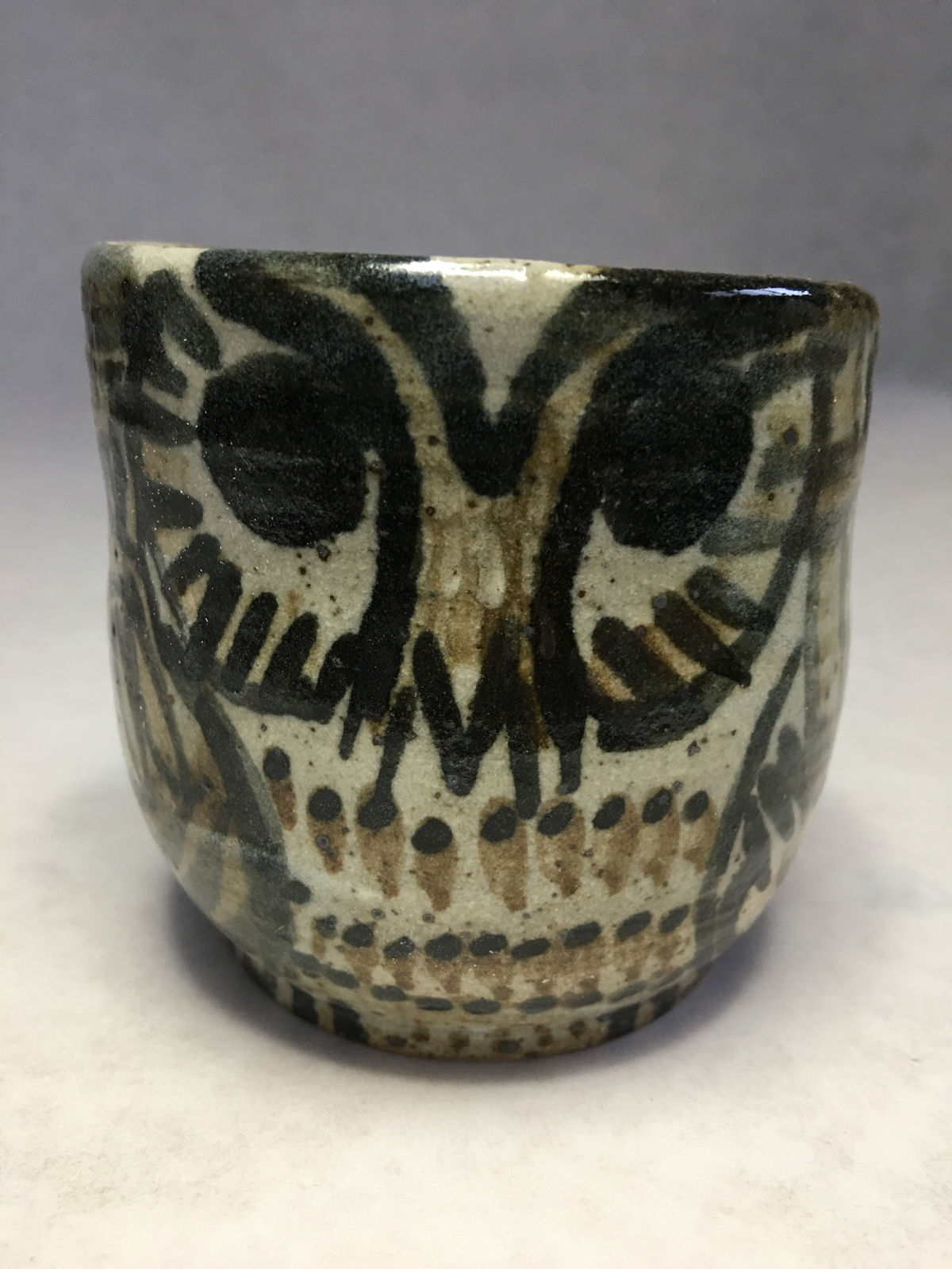 Clay cup by ceramicist Aaron Murray available at the Rebecca Hossack Art Gallery.
