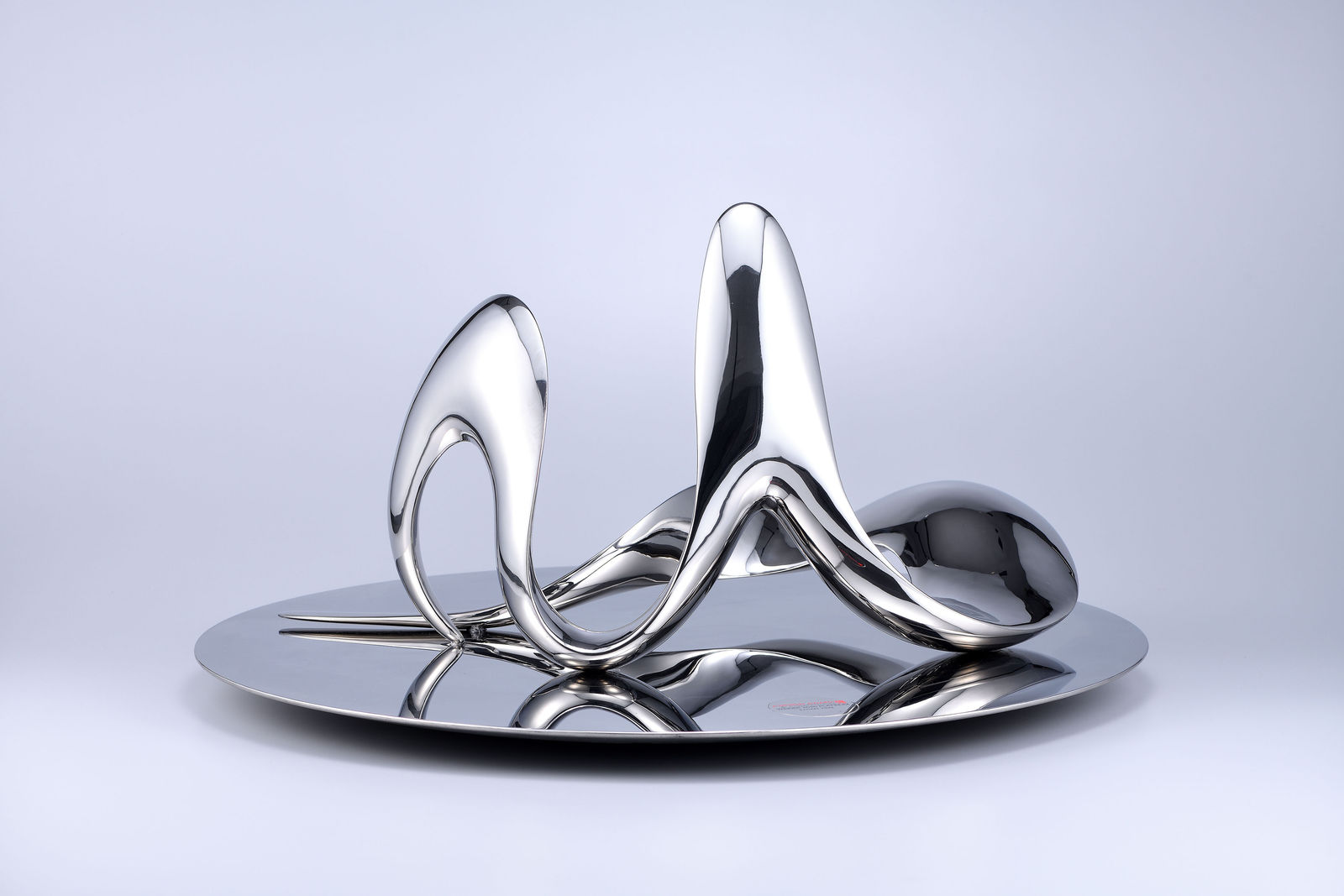 Iutian Tsai 蔡育田, Flow with the Spirit of Water (L) 水作精神玉作魂 (大), 2020