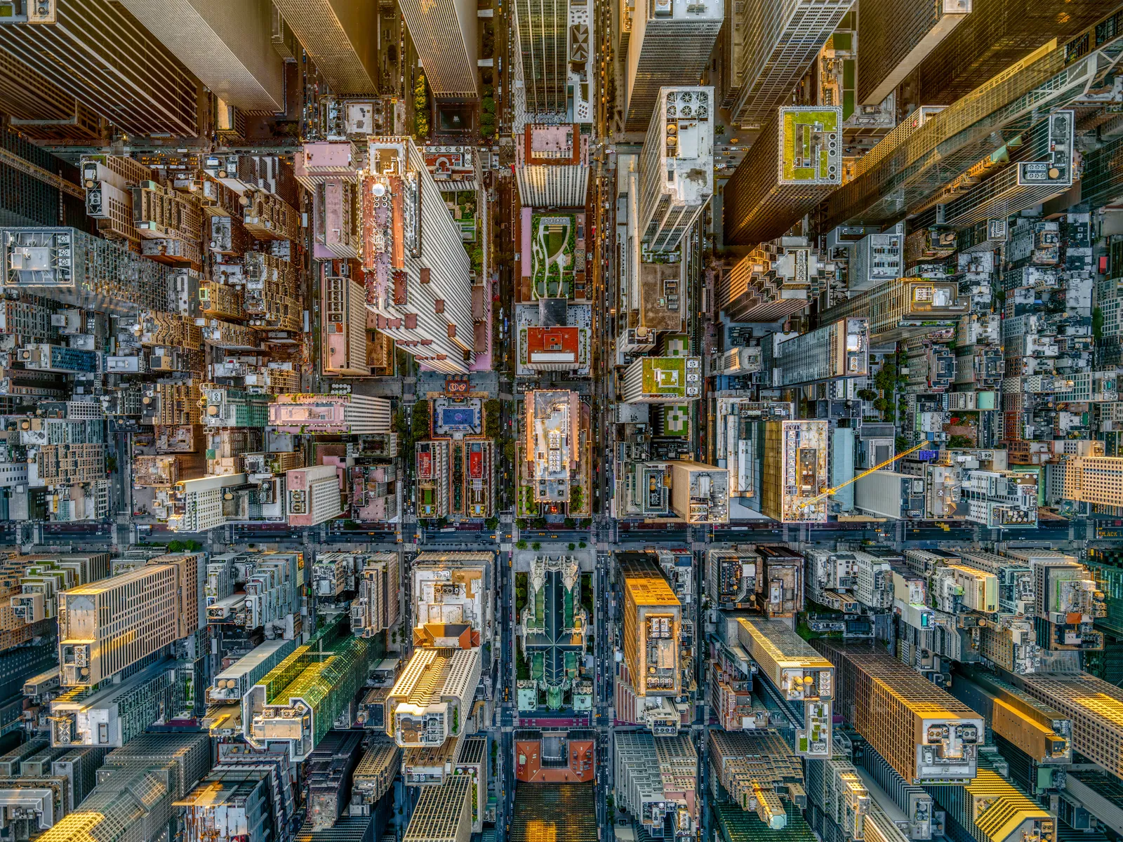 Jeffrey Milstein, 5th Ave Rockefeller Center, 2022