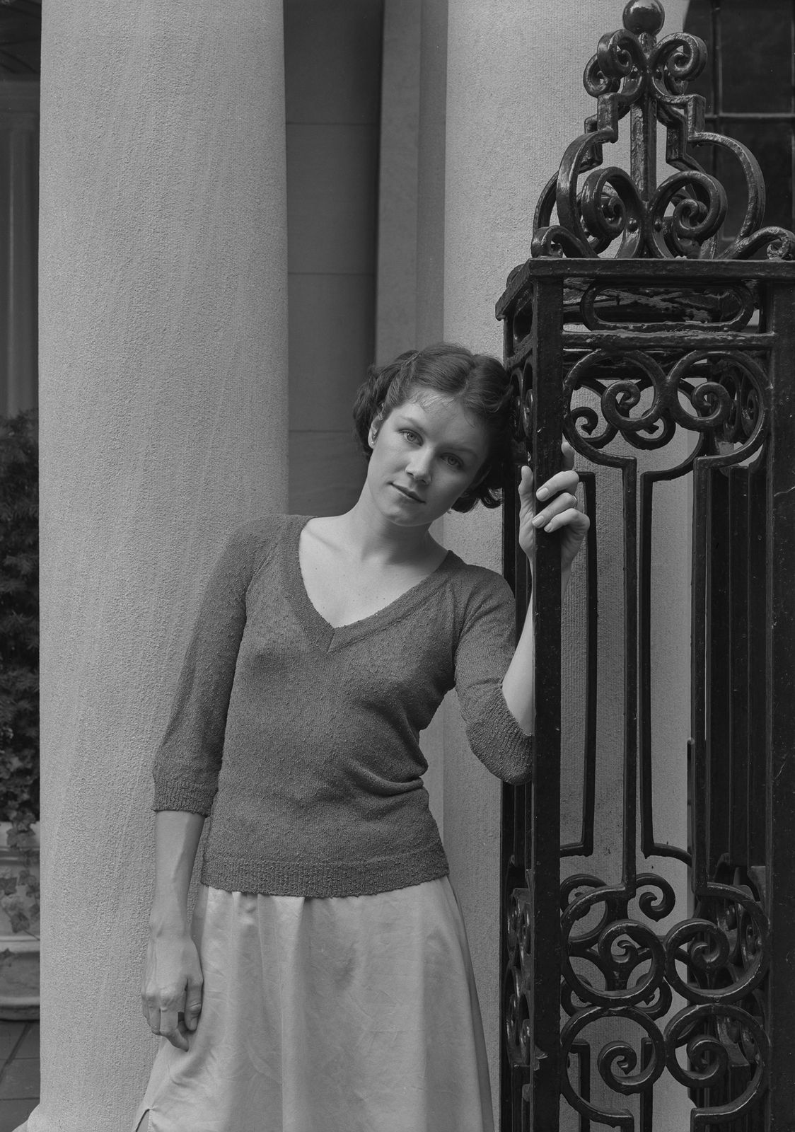 Lois Conner, Nancy Nelson, Gramercy Park, New York City , 1976