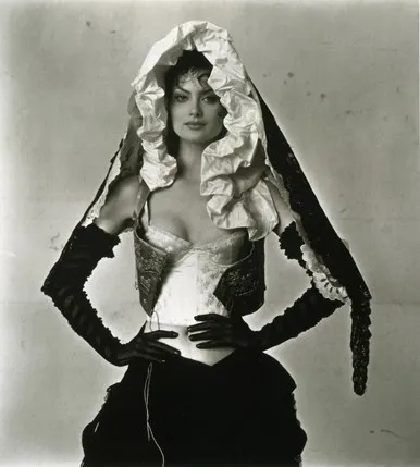 Irving Penn, Christian Lacroix Corset, Paris (IP.892.4), 1995