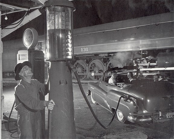 O. Winston Link, Sometimes the Electricity Fails, Vesuvius, VA (NW1122), 1956