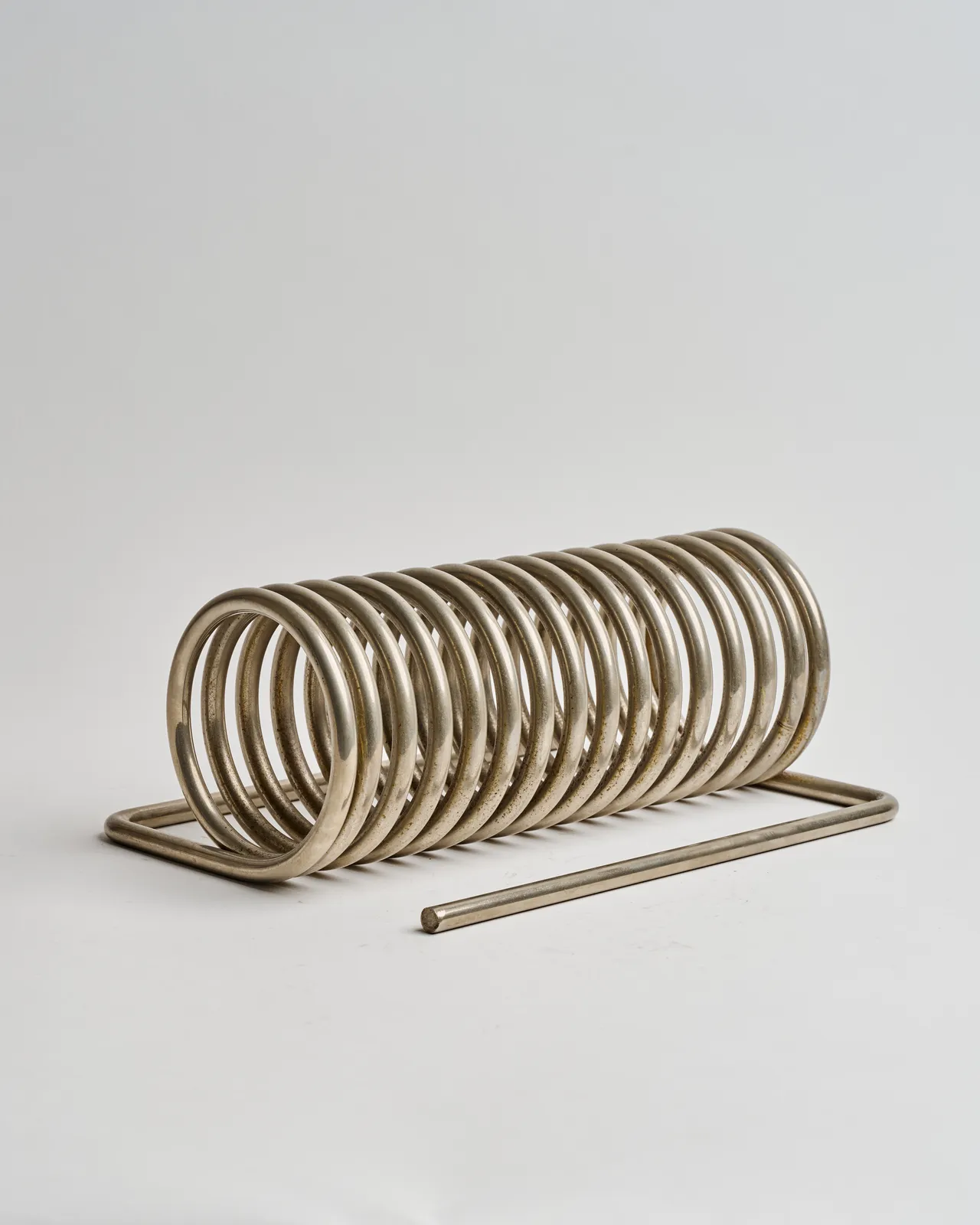 Yonel Lebovici, Bent Steel Letter Holder