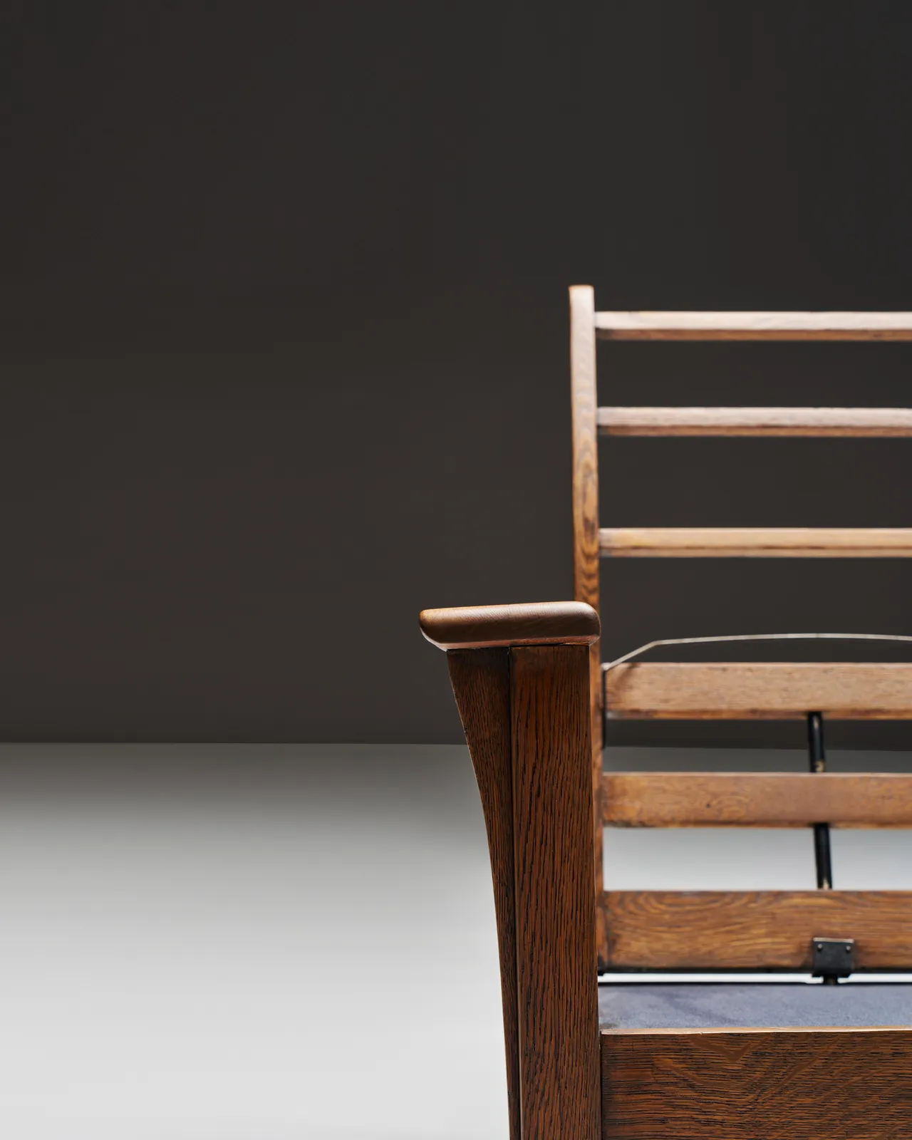 Gustav Stickley, Mission Lounge Chair