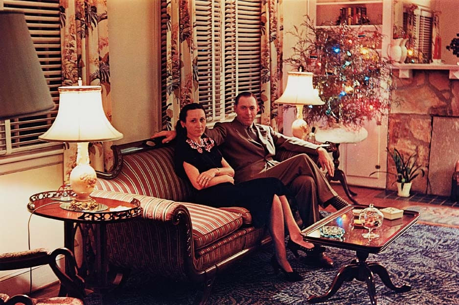 Guy Stricherz, Americans in Kodachrome 1945-1965Couple of Christmas, Anniston, Alabama, 1947Photographer: Verne M. Leffel