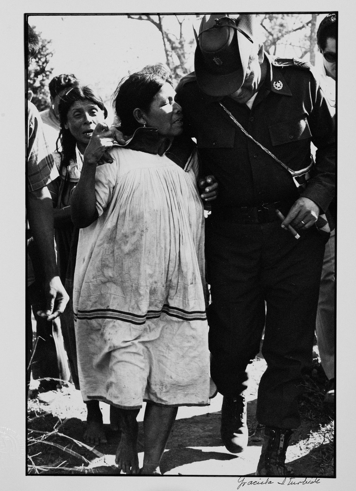 Graciela Iturbide, El general Torrijos en territorio guaimí, Panamá, 1974