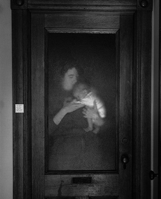 Abelardo Morell, Lisa and Brady Behind Glass, 1986