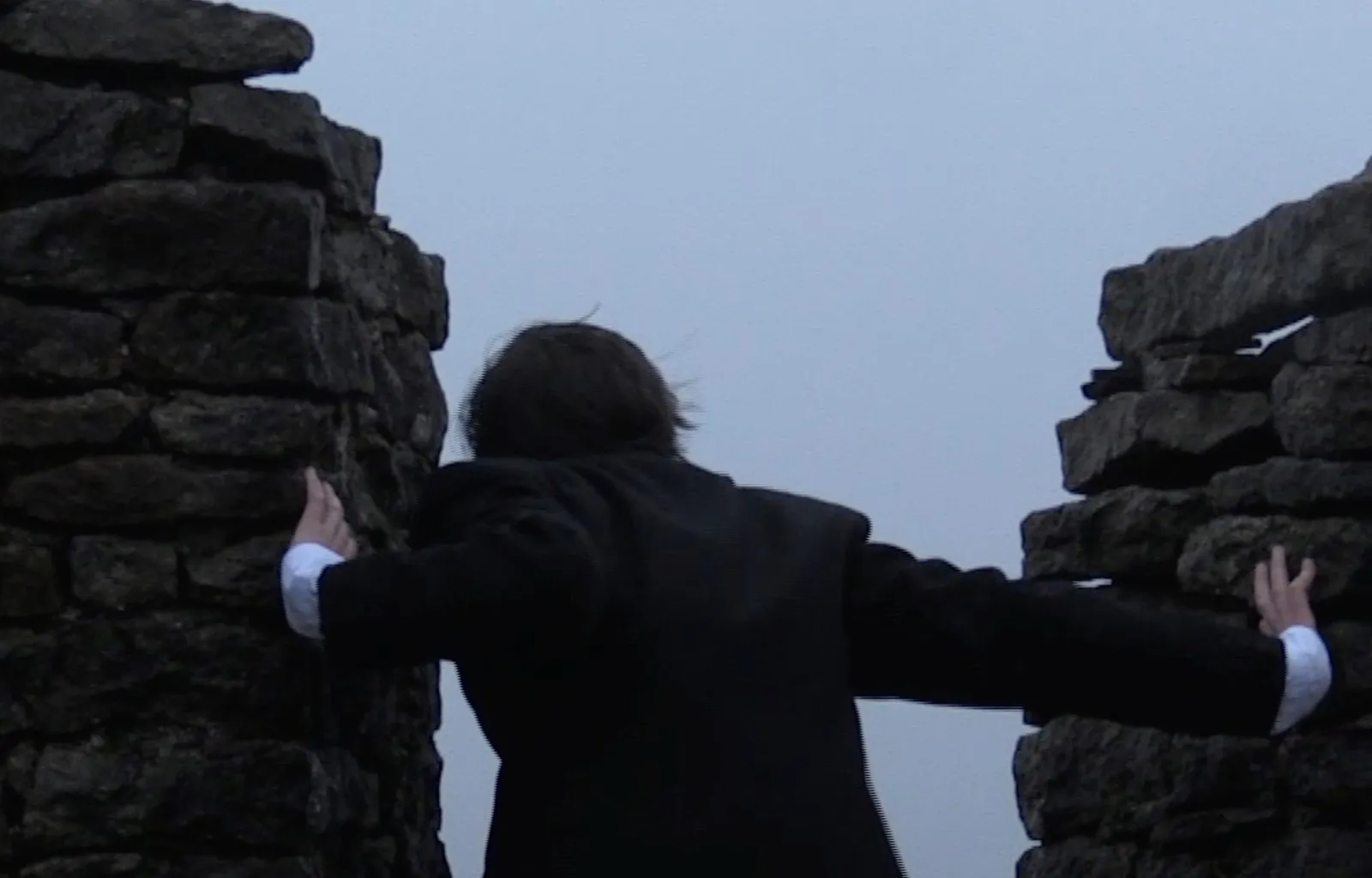 Cora Macmillan, A mountain to devour, 2025