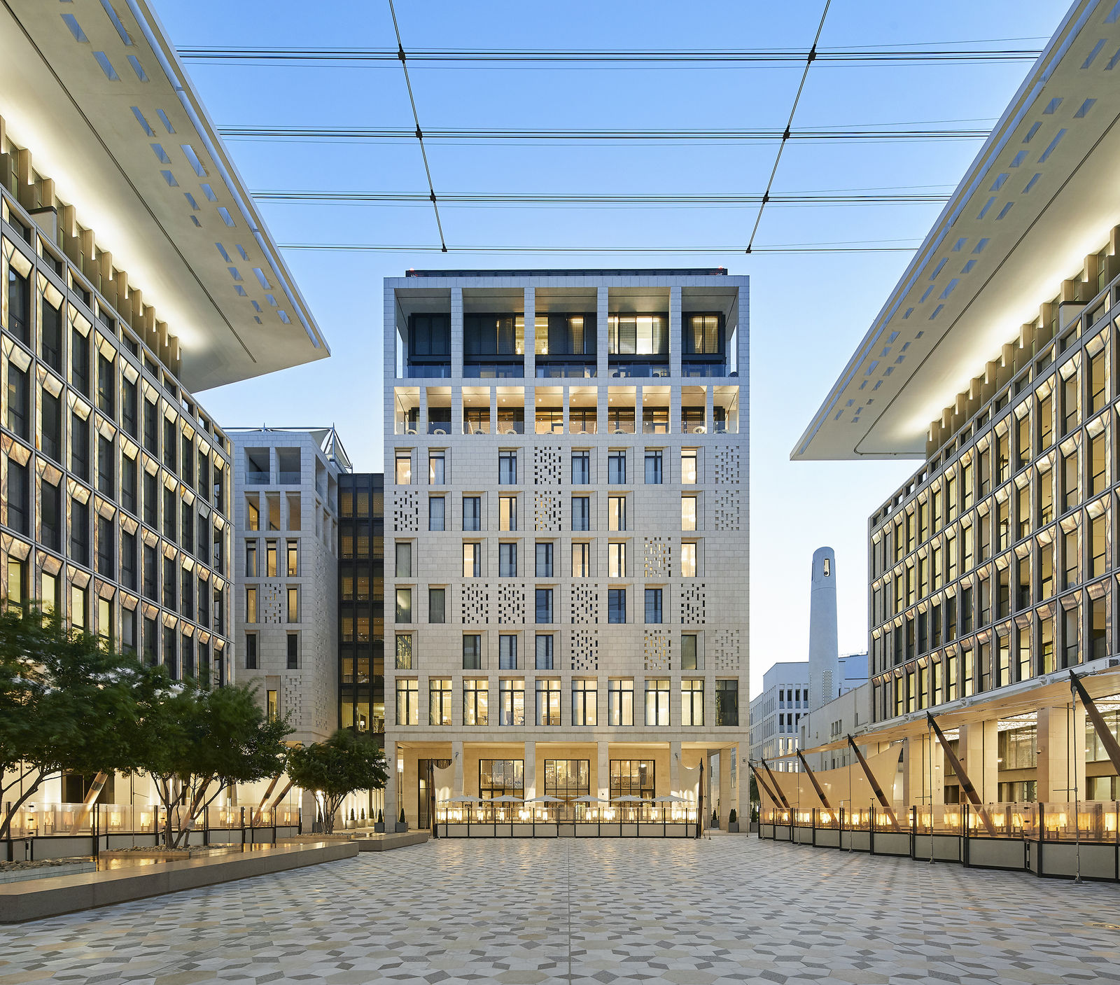 John McAslan RSA - John McAslan + Partners, Mandarin Hotel and Residences, Doha