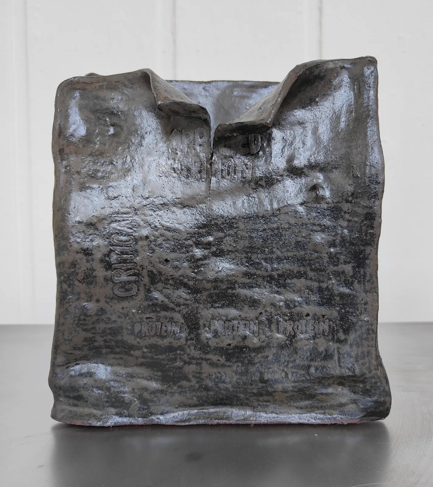 Elana Munasinghe, Trad Man (⅔), 2025