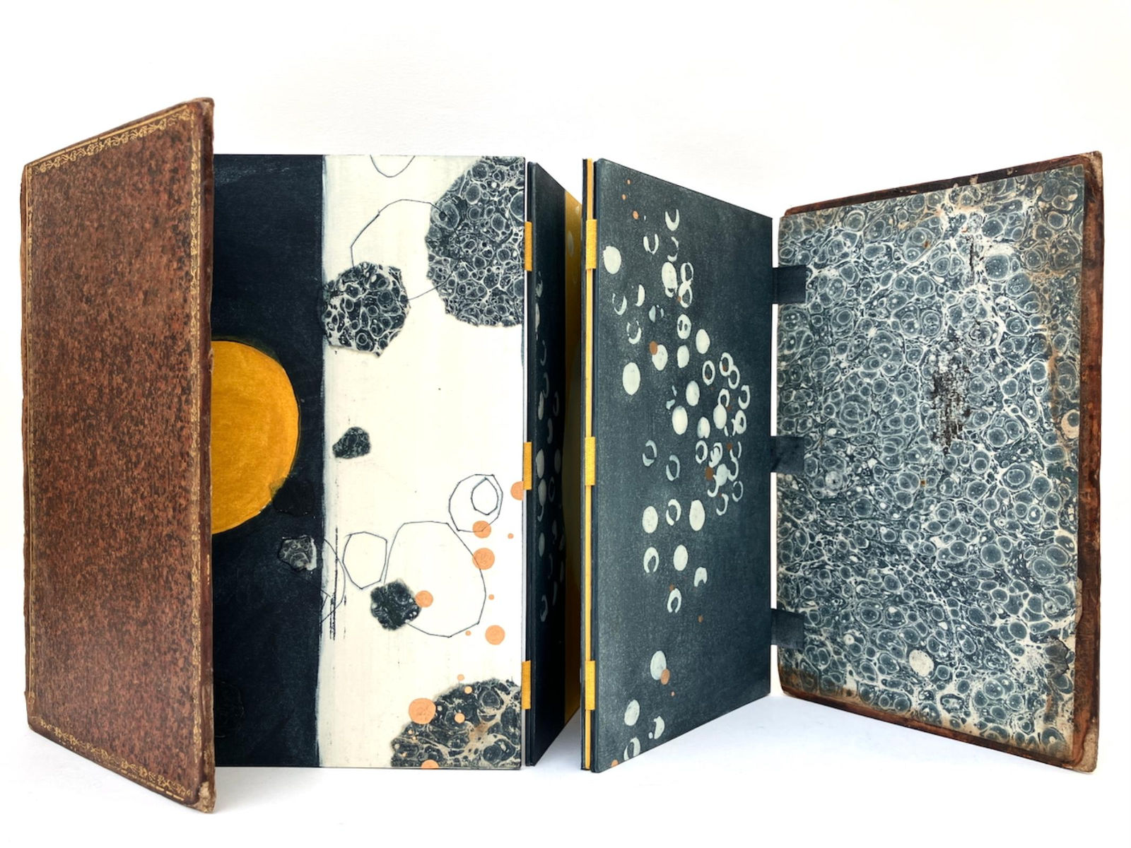 Susie Leiper, Marbled, 2024