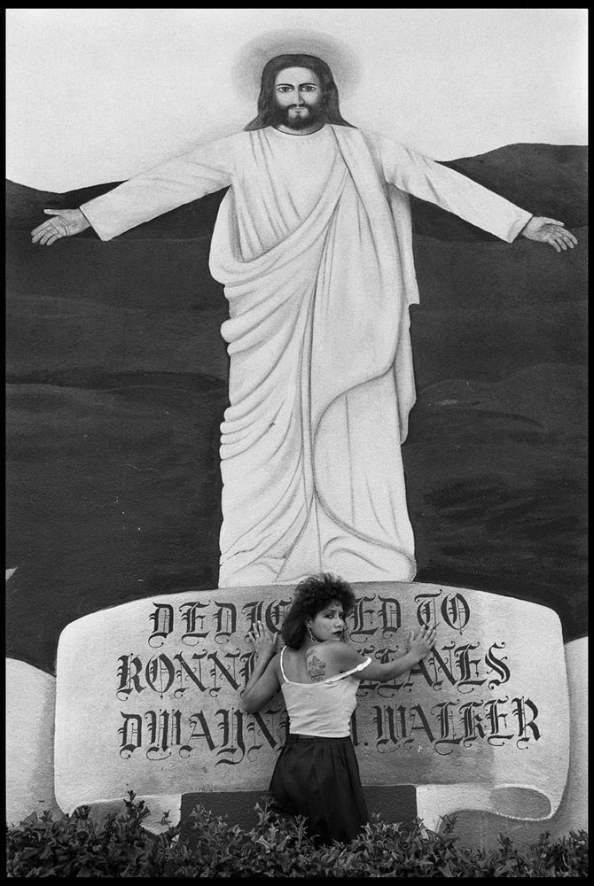 White Fence, East Los Ángeles (Cristina and mural)