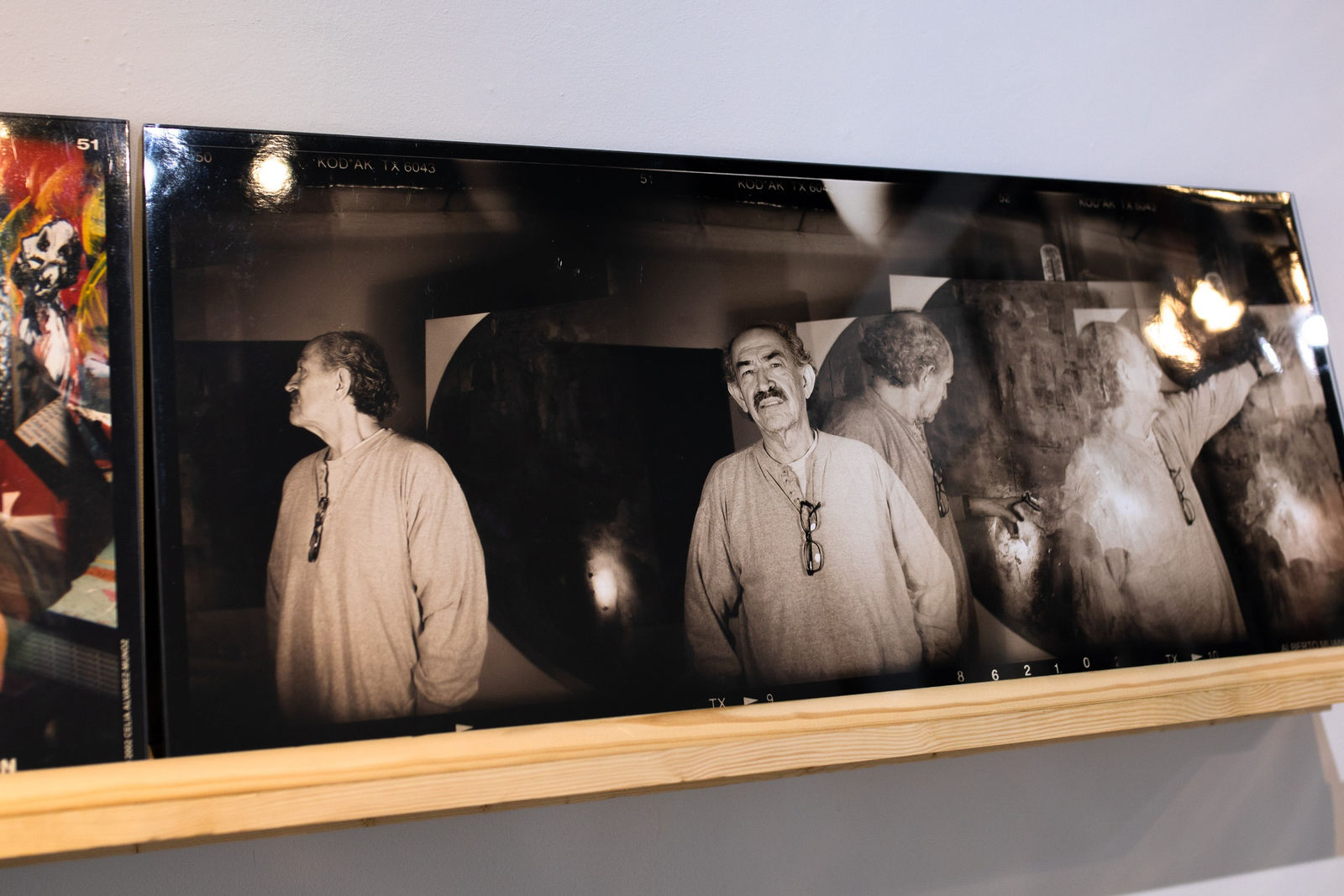 Celia Álvarez Muñoz, Alberto Mijangos, Semejantes Personajes/Significant Personages Series, 2002