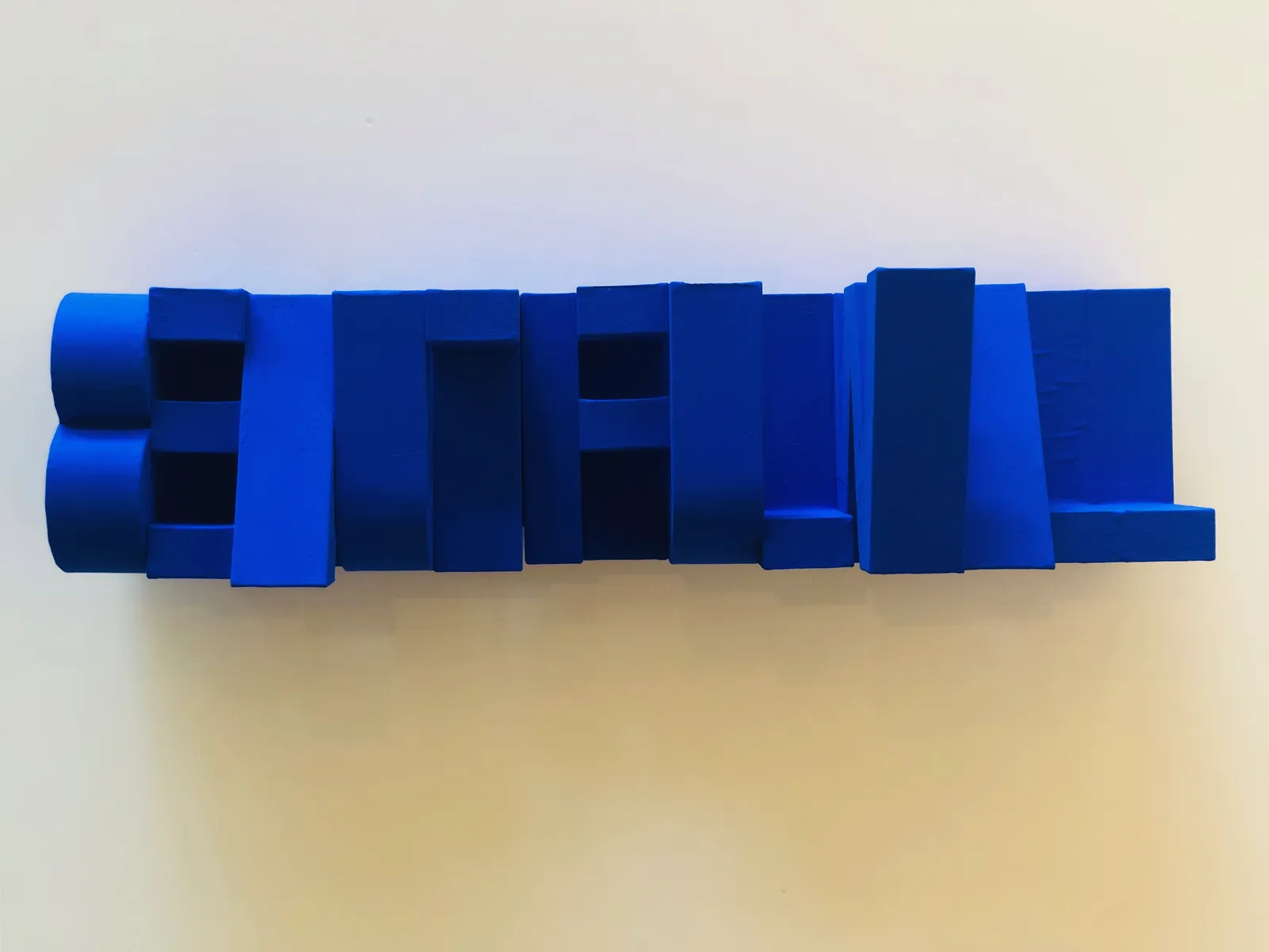 Jesse Amado, BEAUTIFULLWALL, 2019