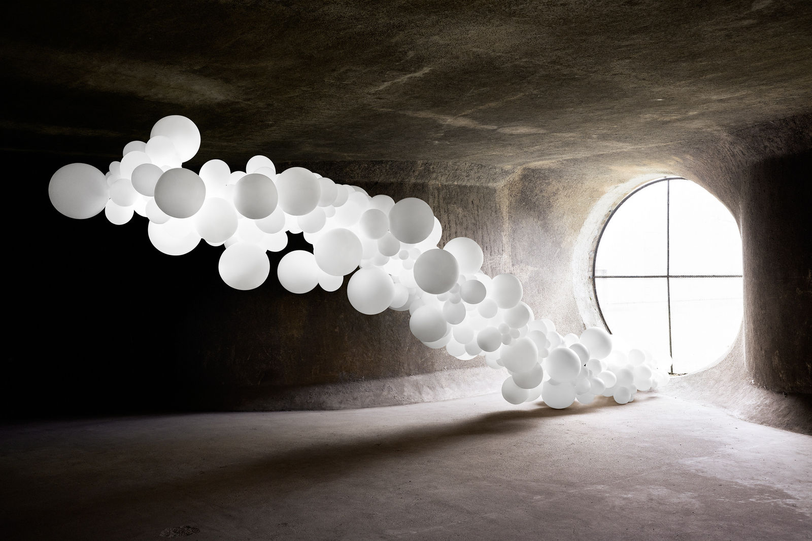 Charles Pétillon, Air 606, 2021