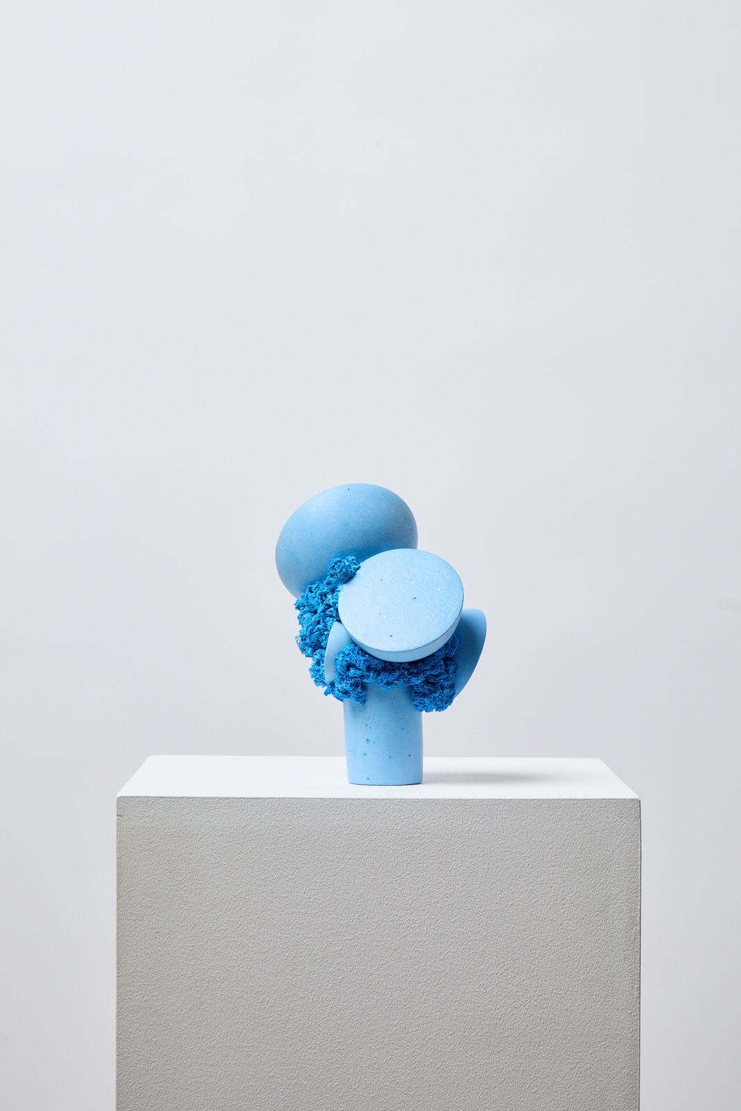 Vic Wright, Set, Blue, 2026