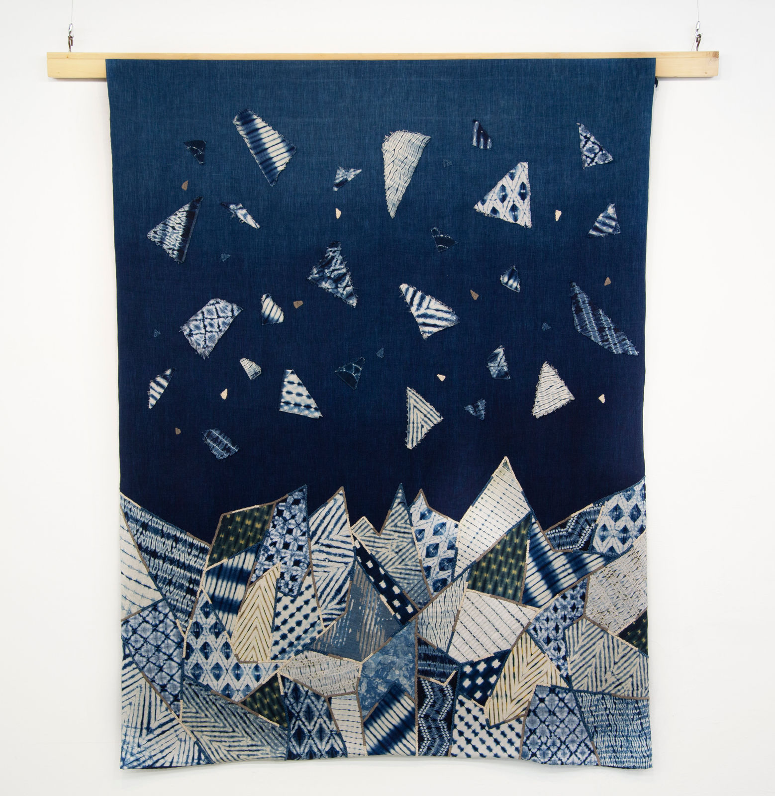 Kanchalee Ngamdamronk, Fragments, 2019