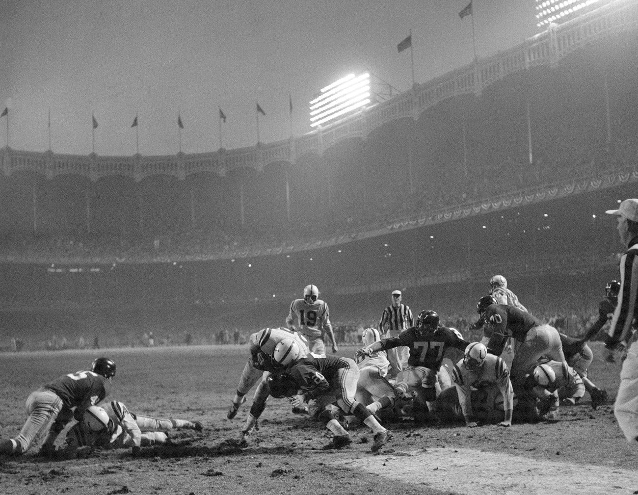 Neil Leifer, Alan Ameche Touchdown, 1958 NFL Championship, 1958
