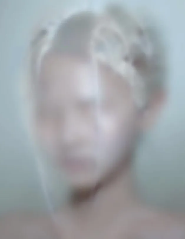 Christiane Peschek, Ghost 25/4, 2025