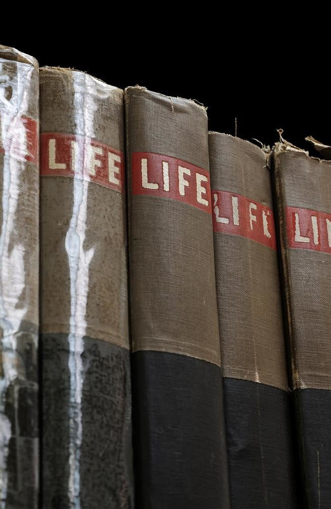 Mickey Smith, LIFE (Redux), 2022