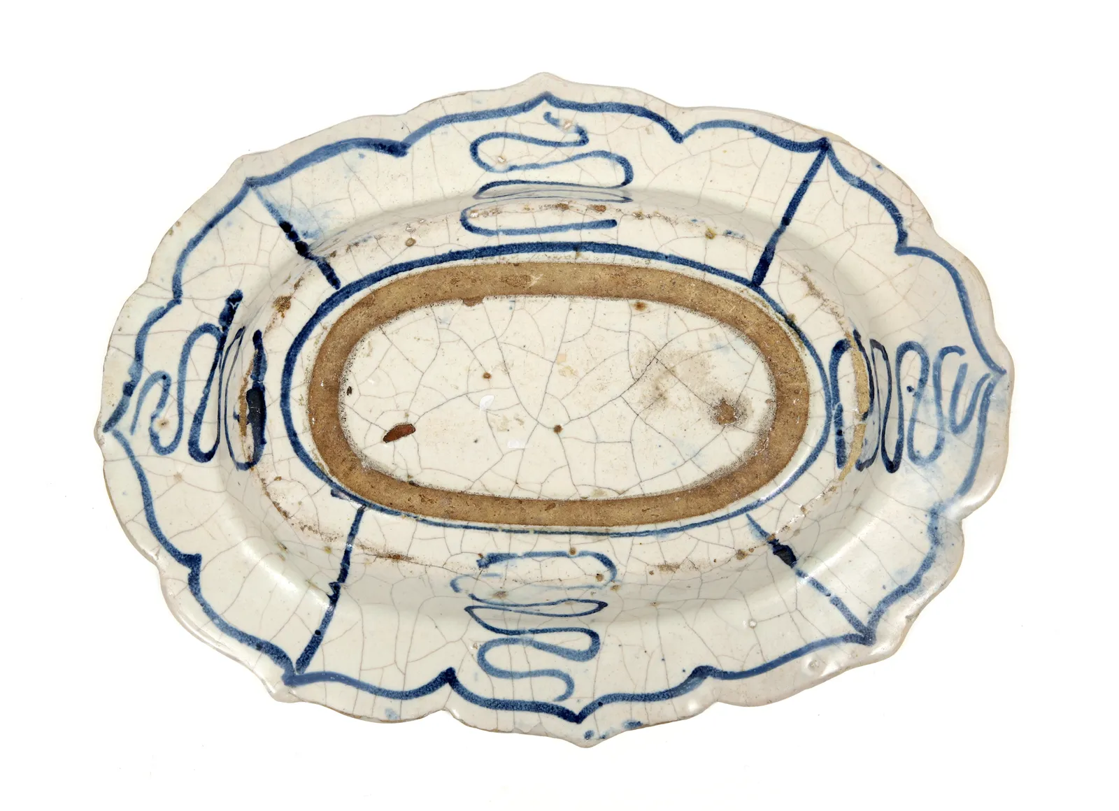 Travessa elíptica ou covilhete, Lisboa, 1610-1630