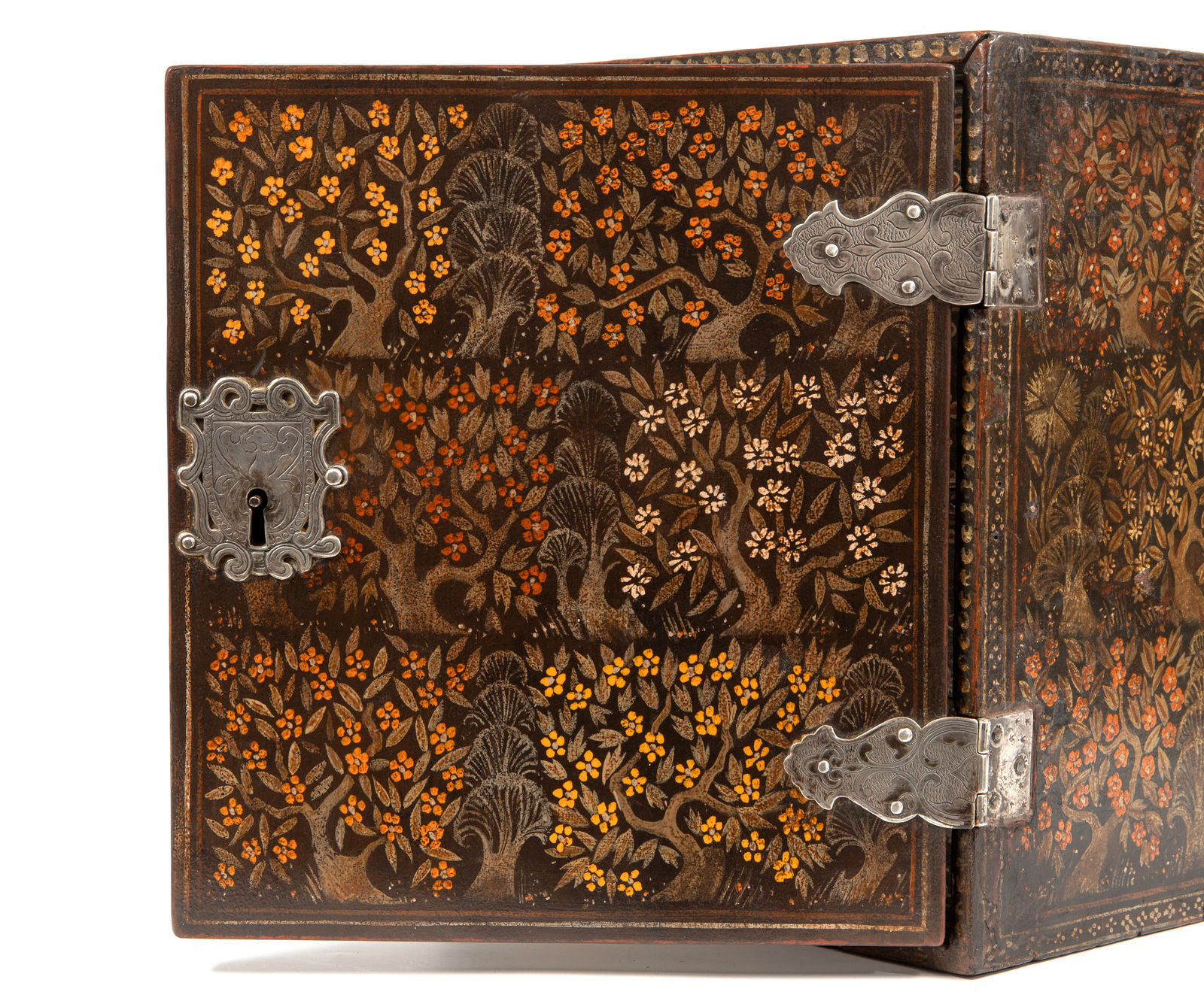 An Indo-Portuguese Chaul painted ventó, India, probably Chaul, early 17th century