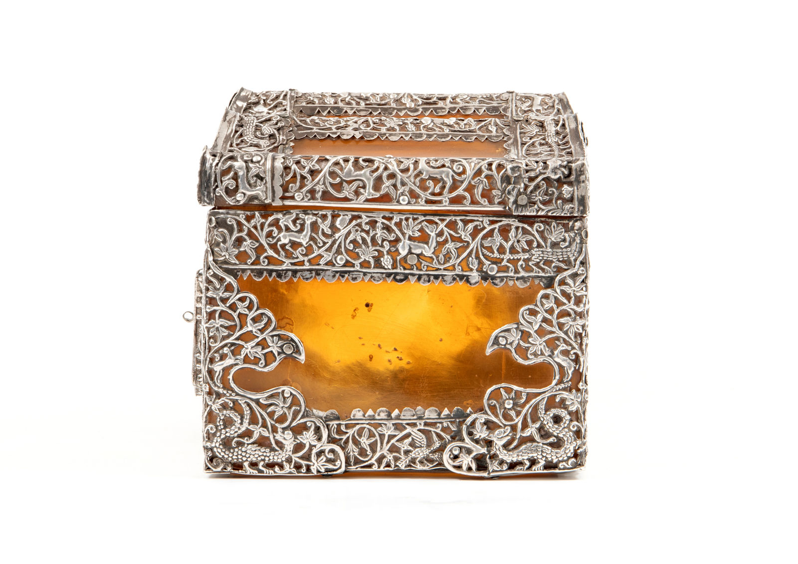 An Indo-Portuguese Gujarati casket, India, Gujarat; 2nd half of the 16th century