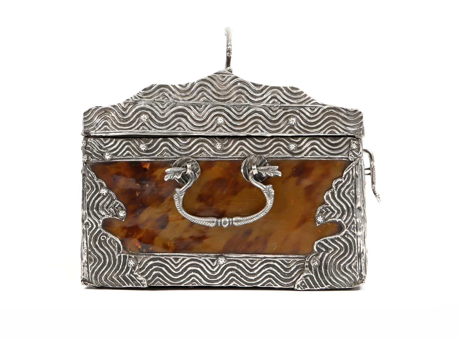 Cofre de tartaruga, Índia, Guzarate, séc. XVI (2ª metade)