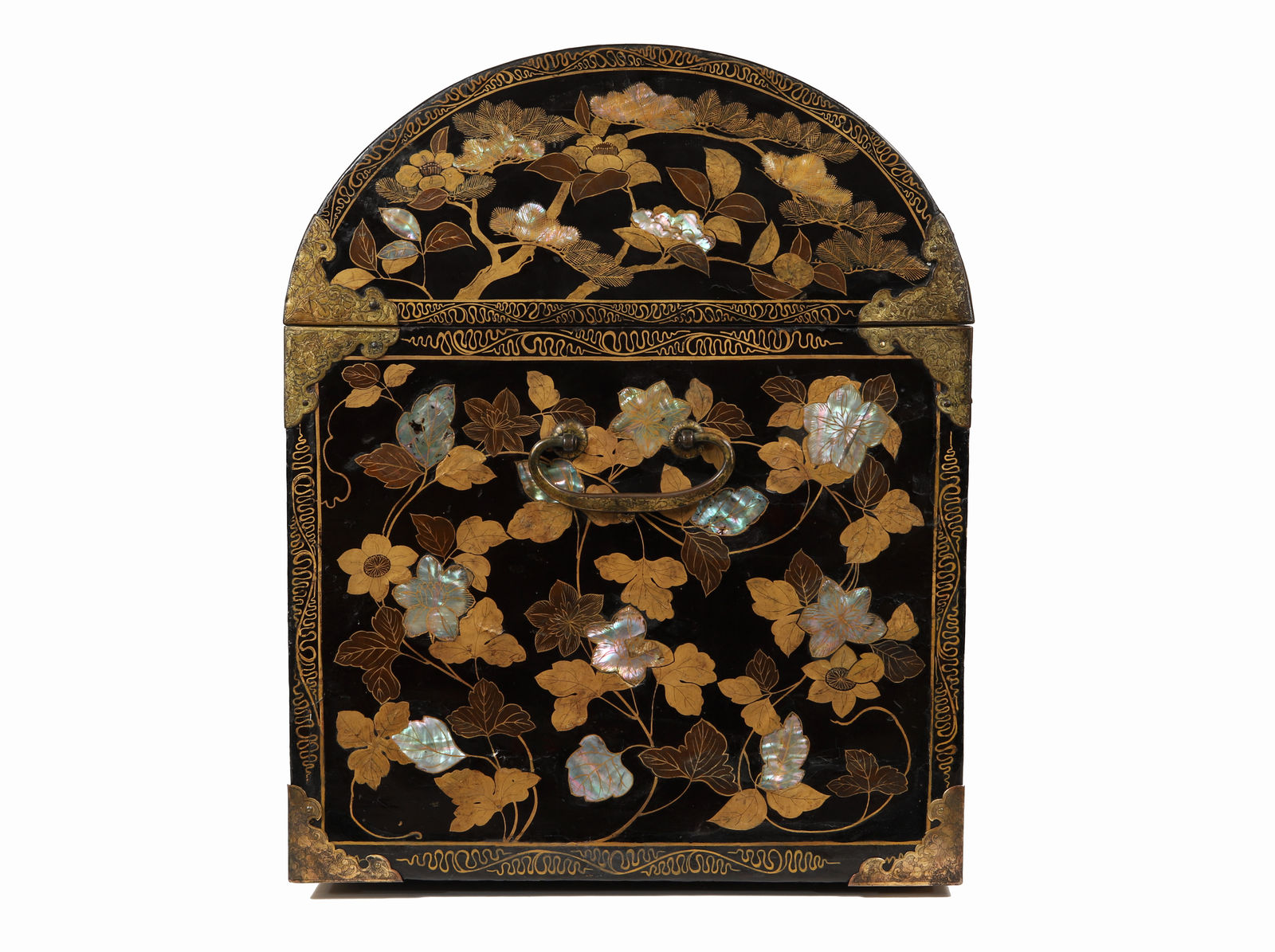 Baú Namban, Japão, períodos Momoyama a Edo, c. 150-1620