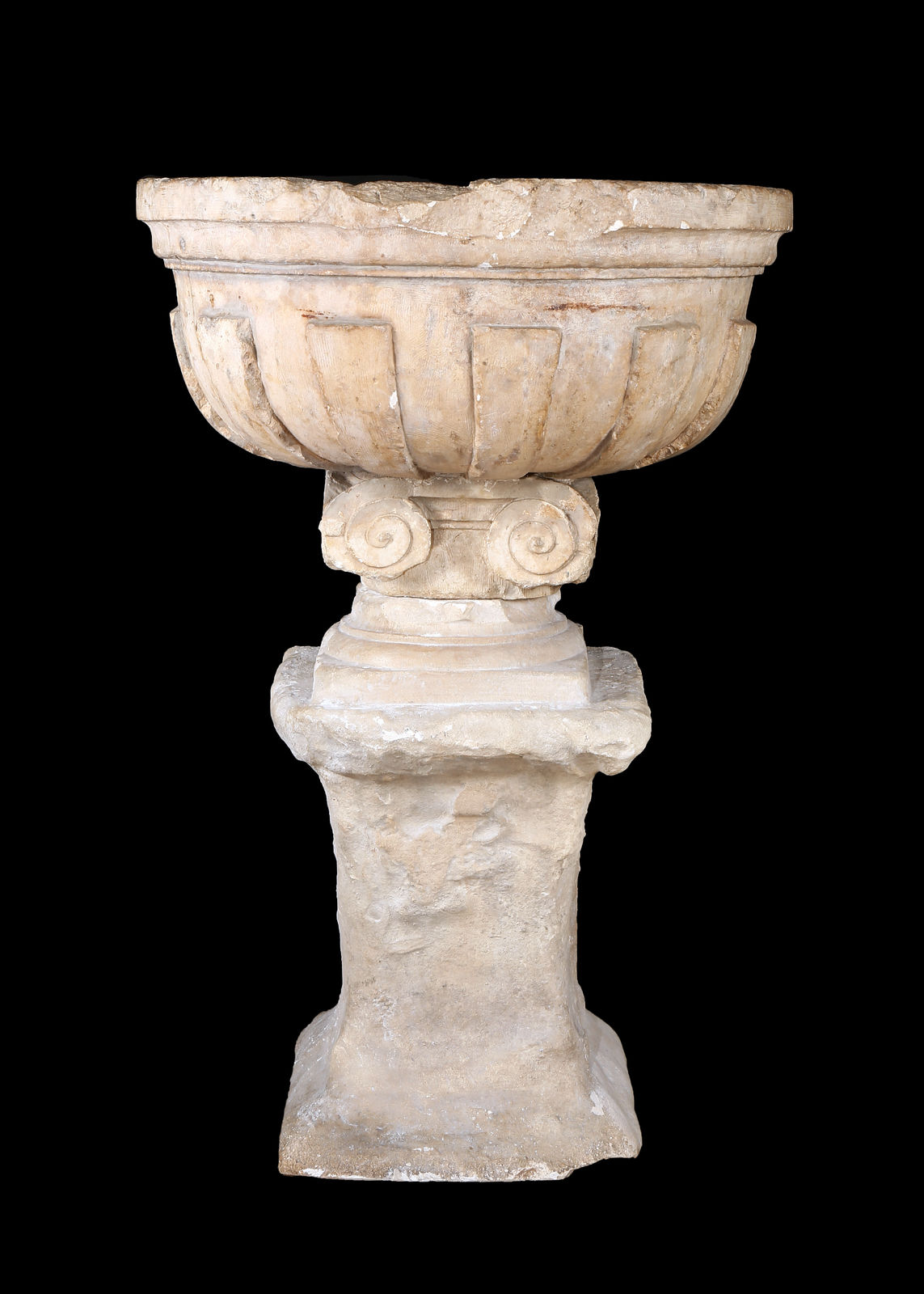 Pia de Água Benta, Portugal, séc. XVI