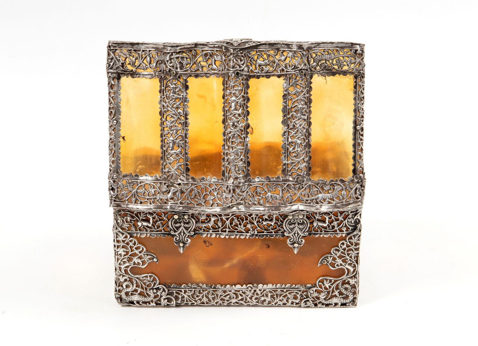 An Indo-Portuguese Gujarati casket, India, Gujarat; 2nd half of the 16th century