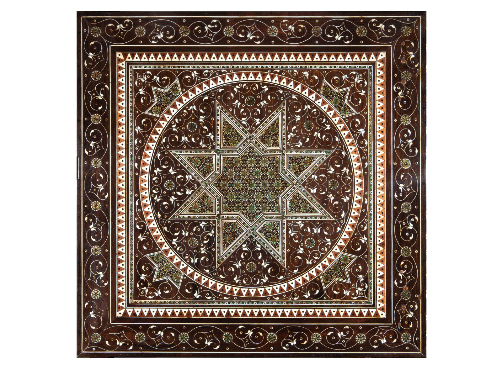 Armário - Contador de grandes dimensões (Dressoir) Indo-português , Índia, prov. Sinde (atual Paquistão), c. 1580-1630