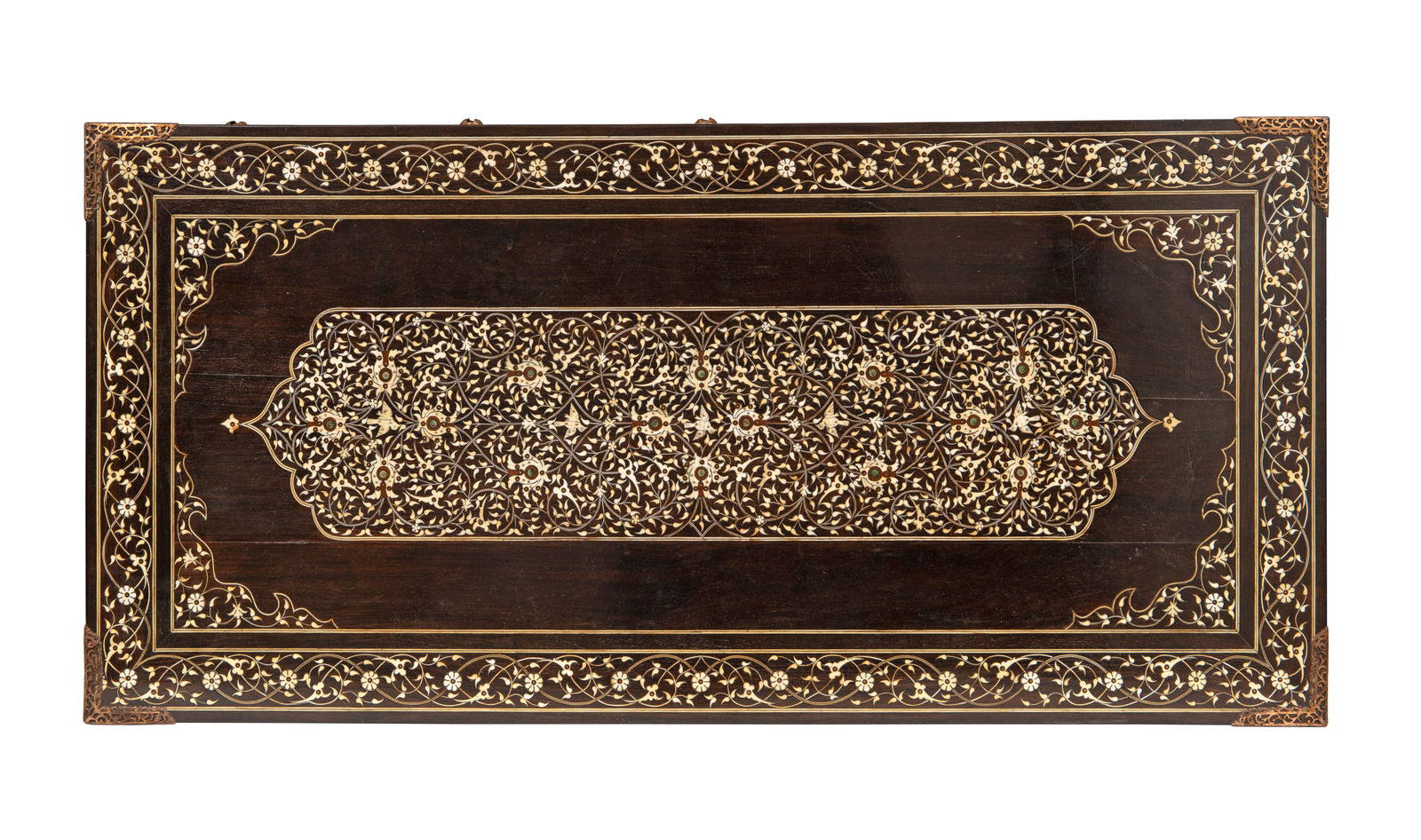 Contador indo-português com Casal de Nobres Portugueses e Cenas de Caça , Índia, Guzarate, séc. XVI (finais)