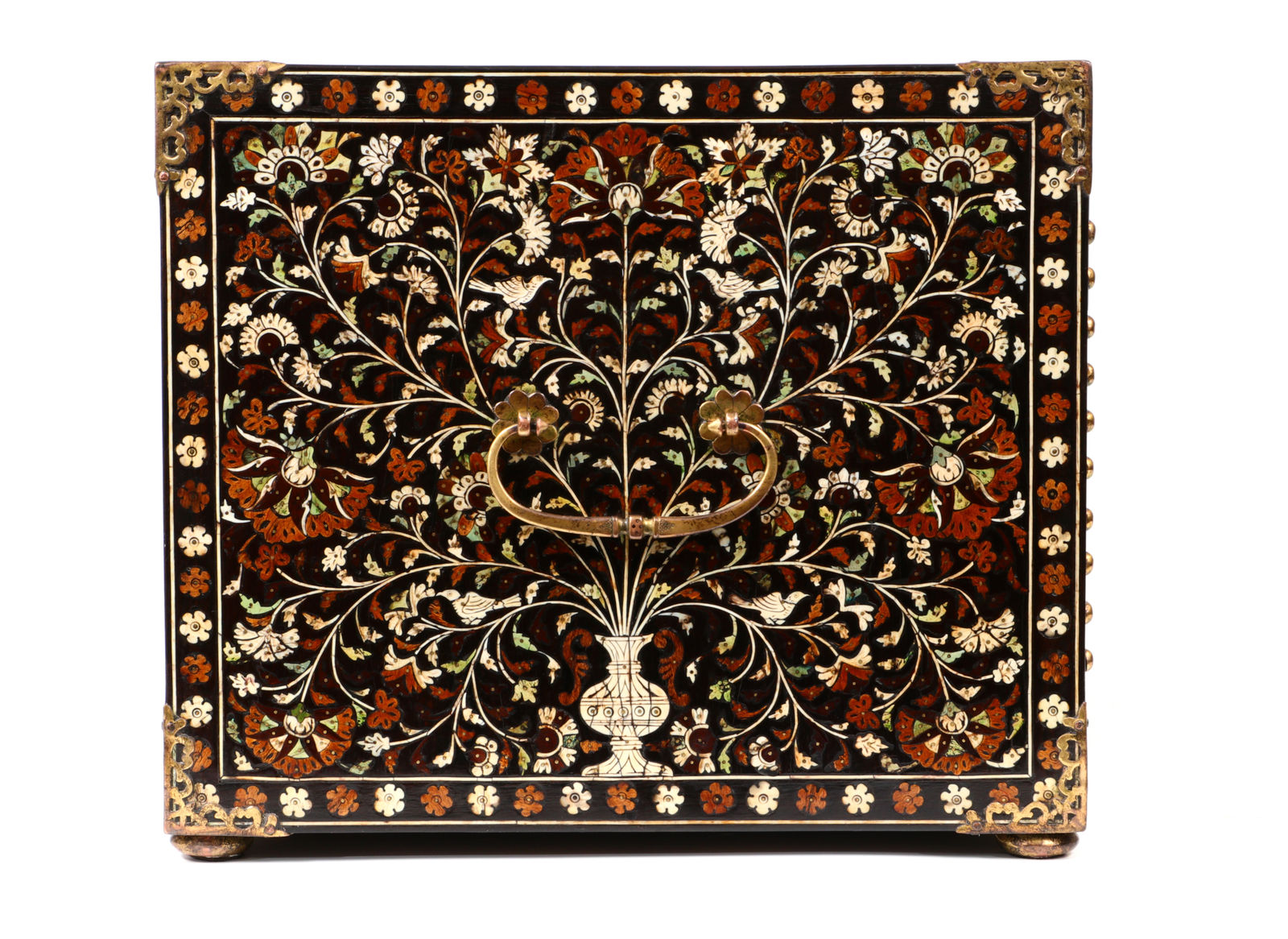 Contador de Mesa Indo-Português, Província do Norte do Estado Português da Índia, provavelmente Taná, Bombaim, Séc. XVI (finais)