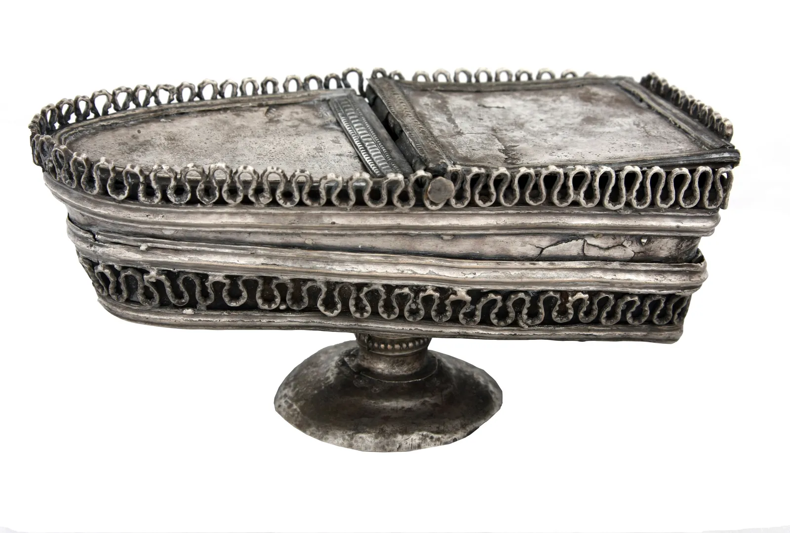 Naveta Indo-portuguesa, prata relevada e gravada, séc. XVI