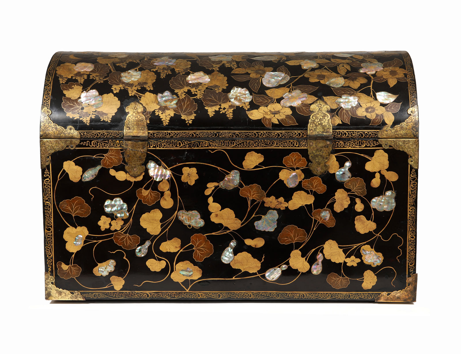 Baú Namban, Japão, períodos Momoyama a Edo, c. 150-1620