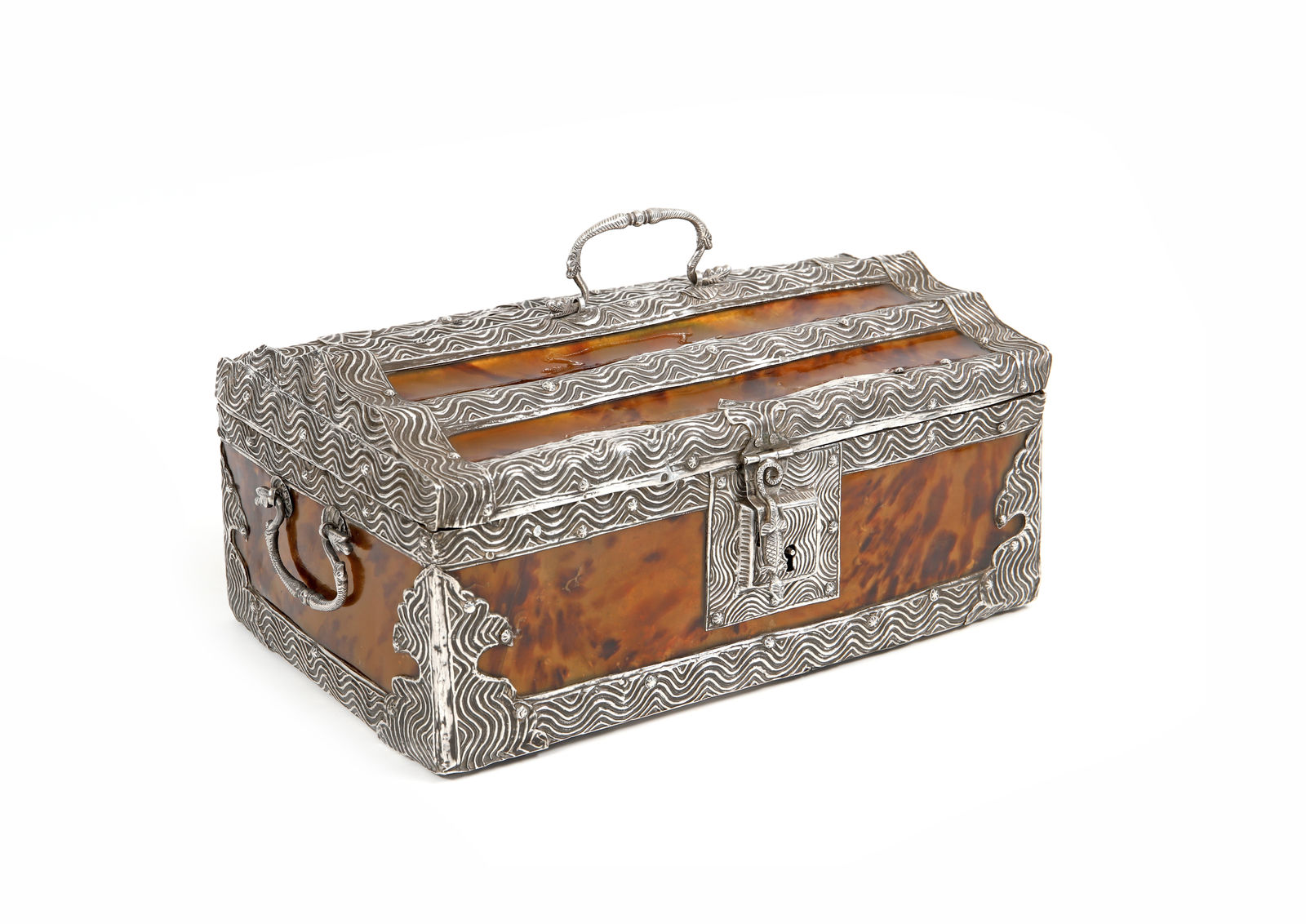 Cofre de tartaruga, Índia, Guzarate, séc. XVI (2ª metade)