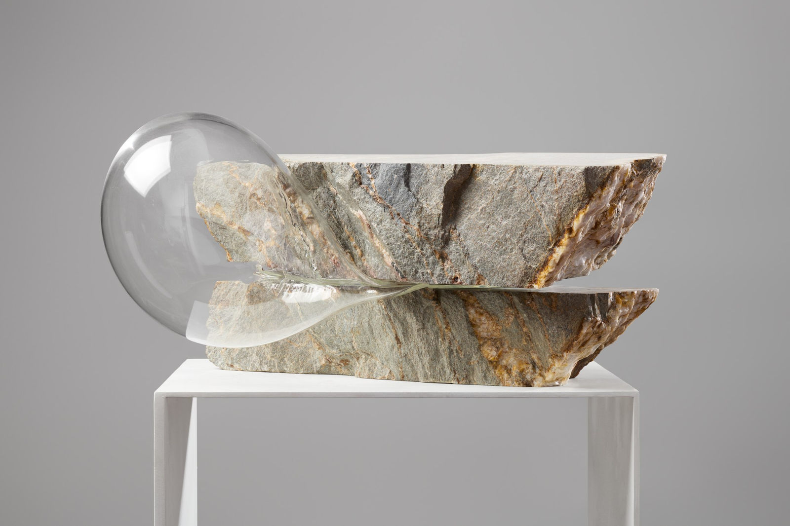 Simone Slee, Rocks holding together #6, 2024