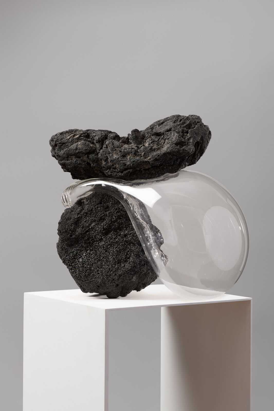 Simone Slee, Rocks holding up #16, 2024