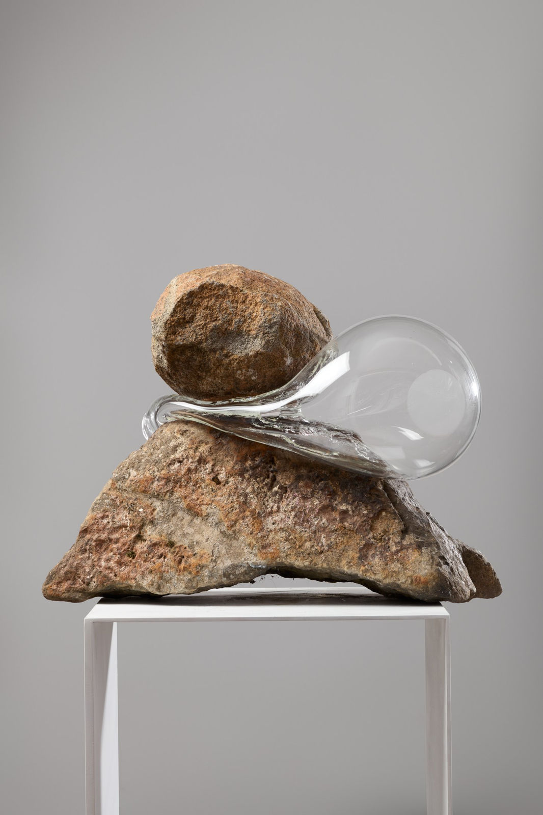 Simone Slee, Rocks holding up #13, 2024