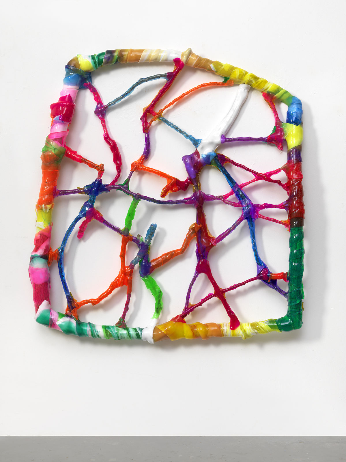 Daniel Knorr, Synapses, Walnut Whisper