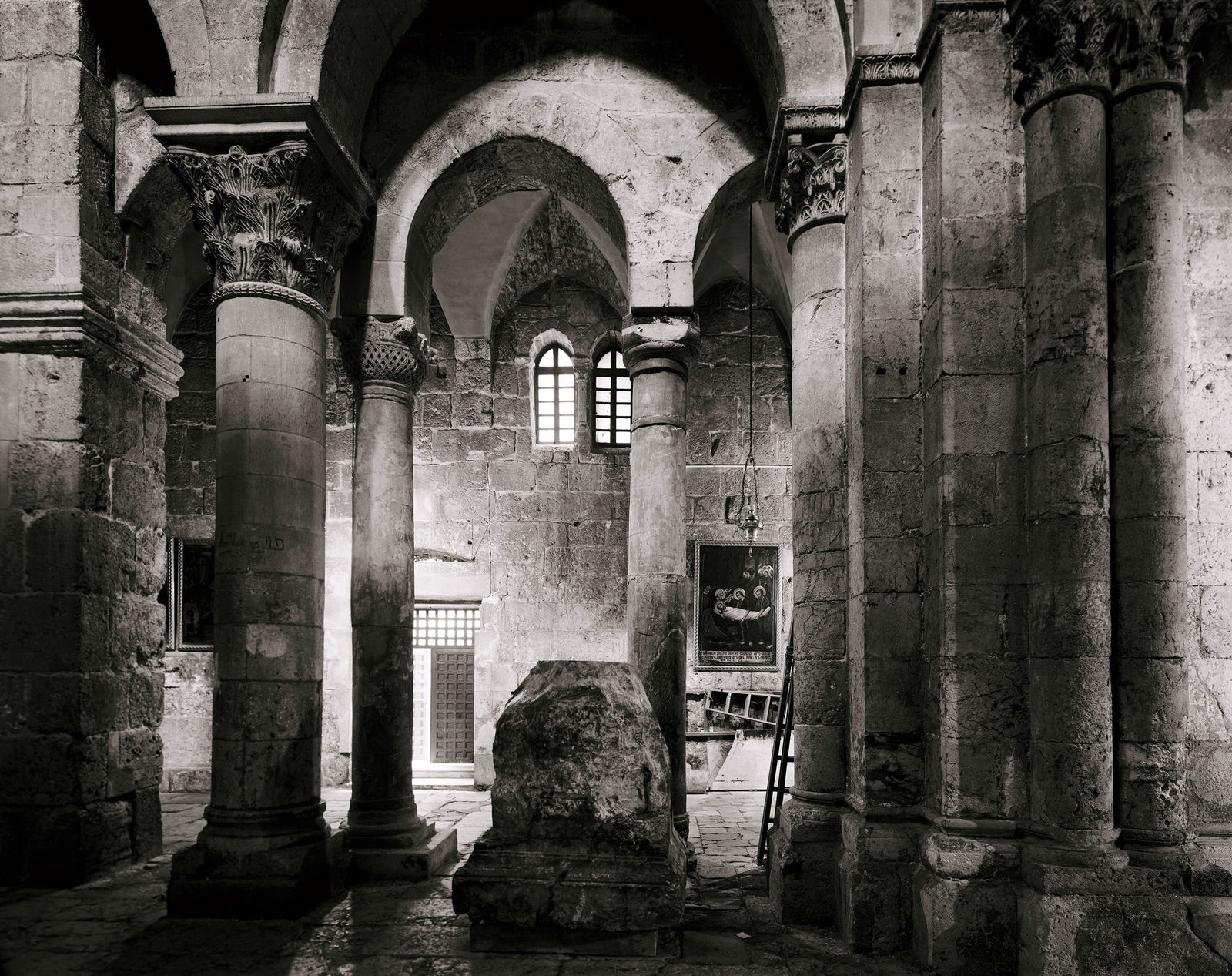 Thomas Struth, Church of the Holy Sepulchre, East Jerusalem 2011, 2011