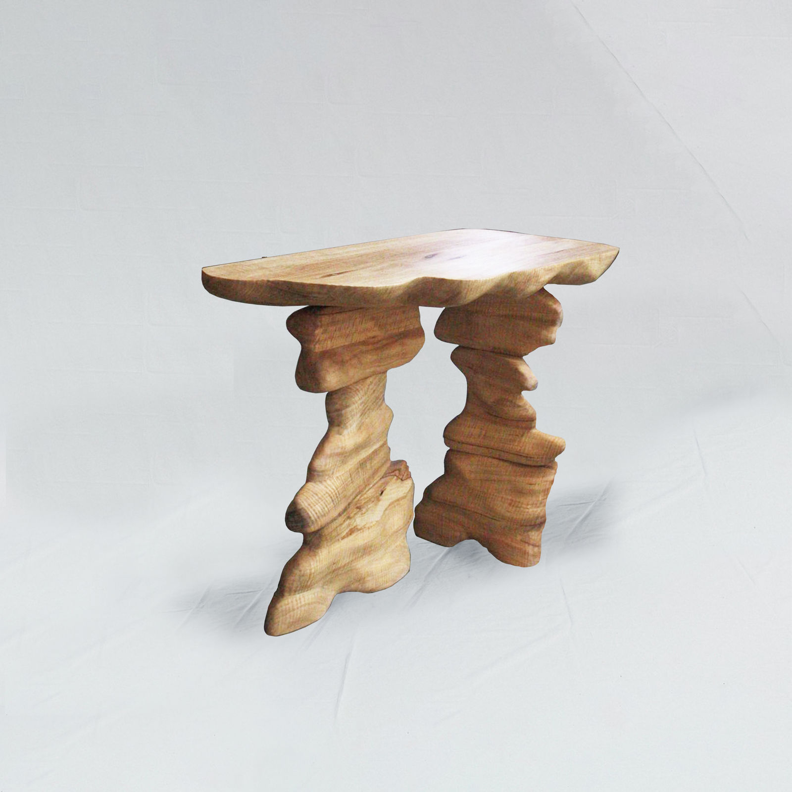 Olive Gill-Hille, EXTENSION TWO, console, 2020