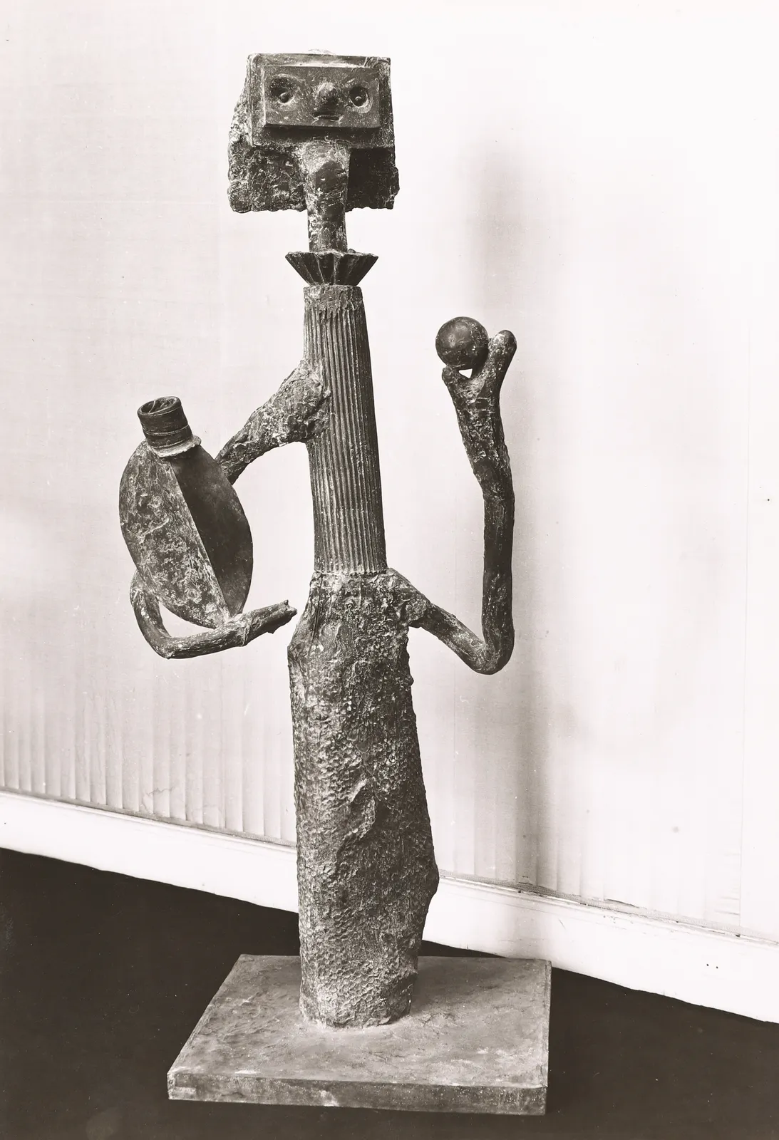 Brassai, Picasso Bronze Jeune Fille, 1943