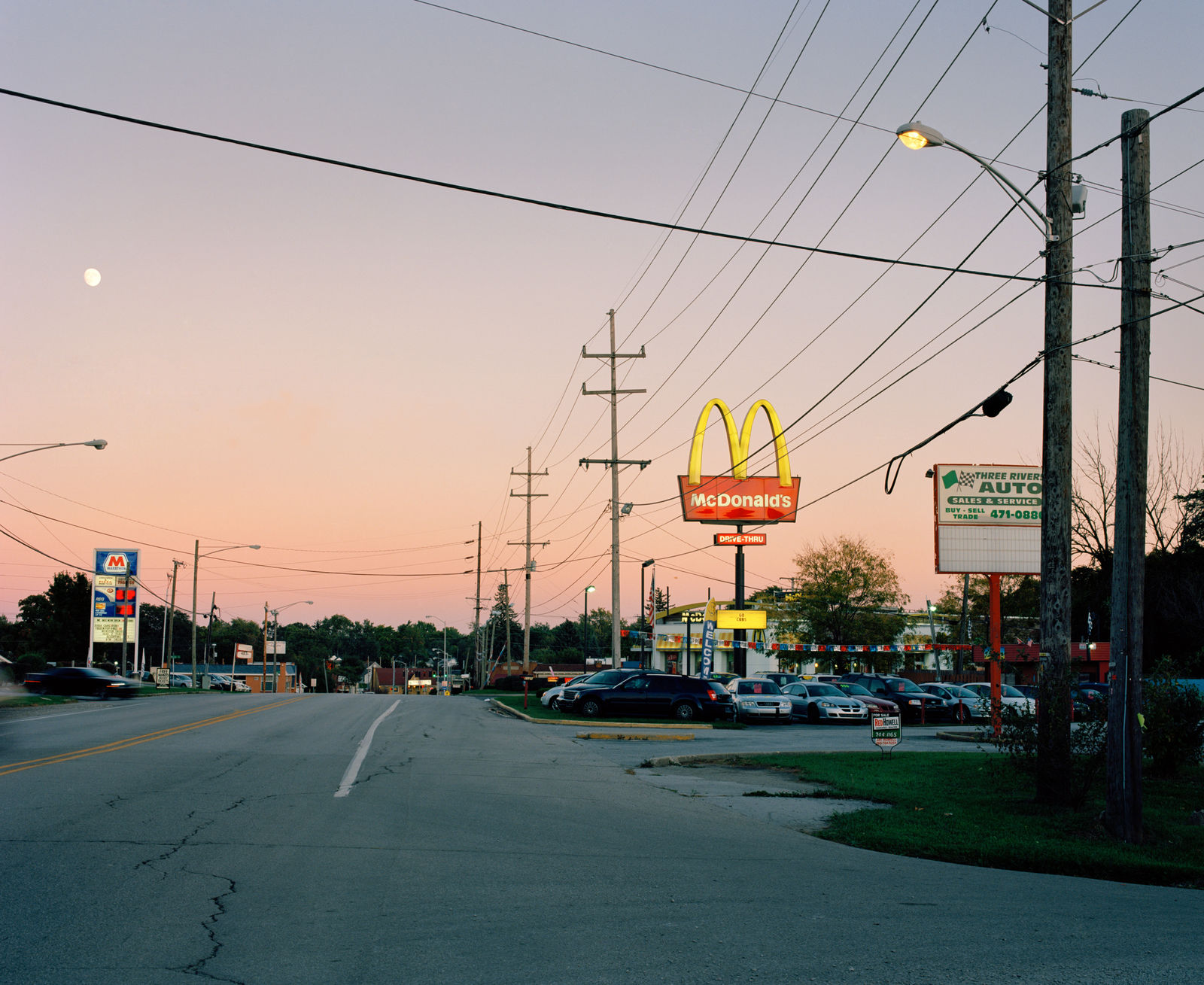 Max Pinckers, Entertainment Lite (from the series of Margins of excess), 2018